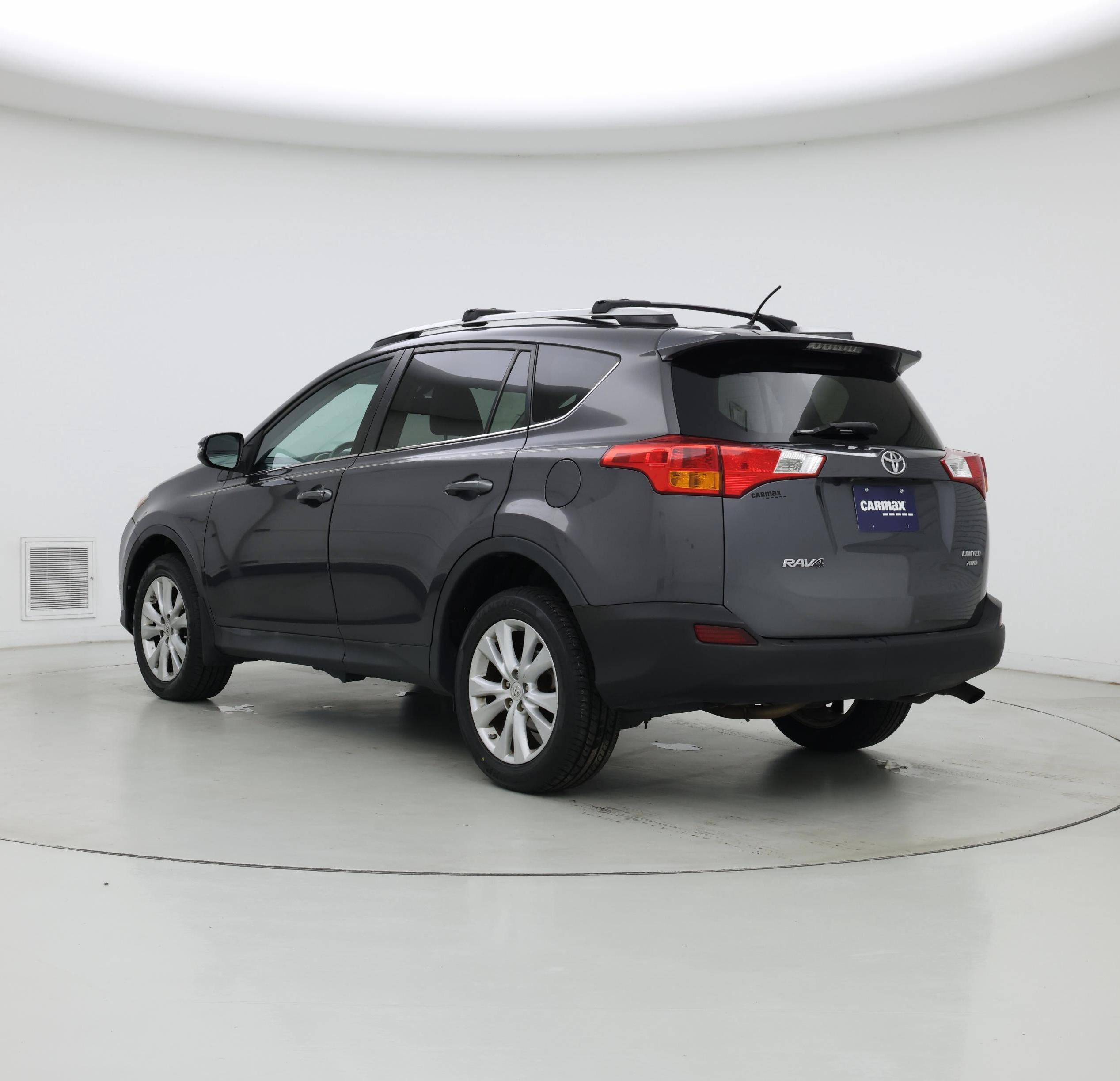 Thumbnail: 2015 Toyota RAV4 - 2