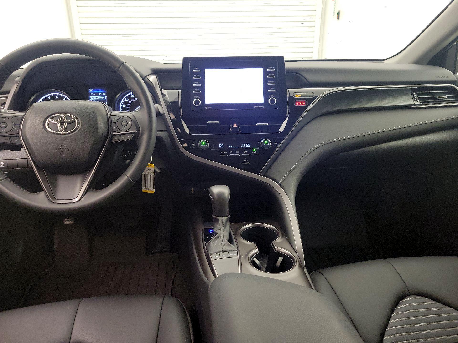 Thumbnail: 2023 Toyota Camry - 9