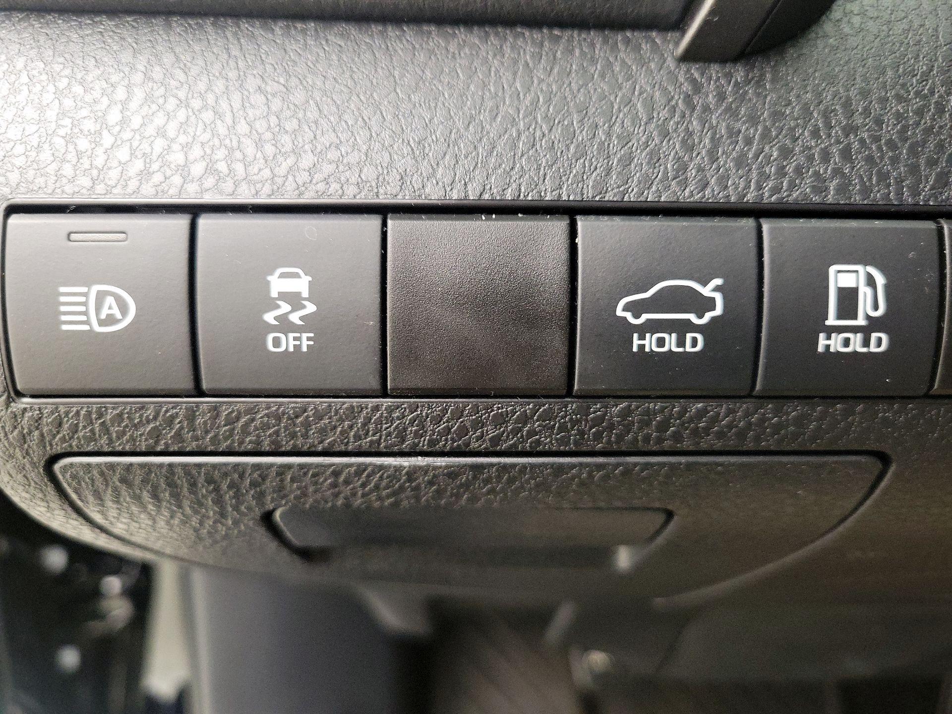 Thumbnail: 2023 Toyota Camry - 13