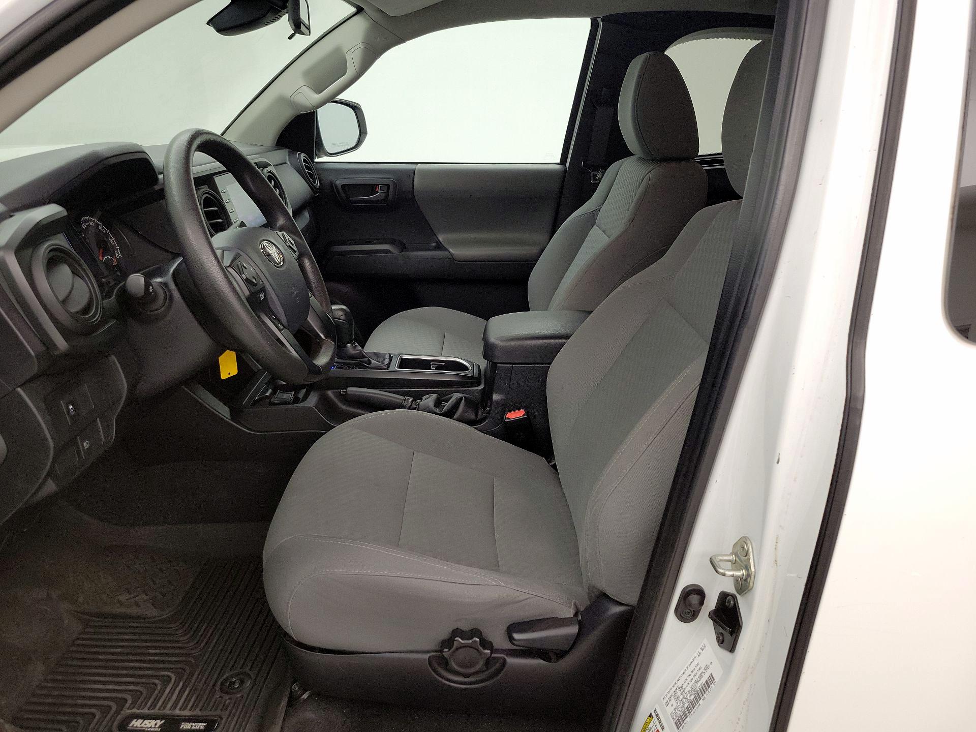 Thumbnail: 2020 Toyota Tacoma - 11