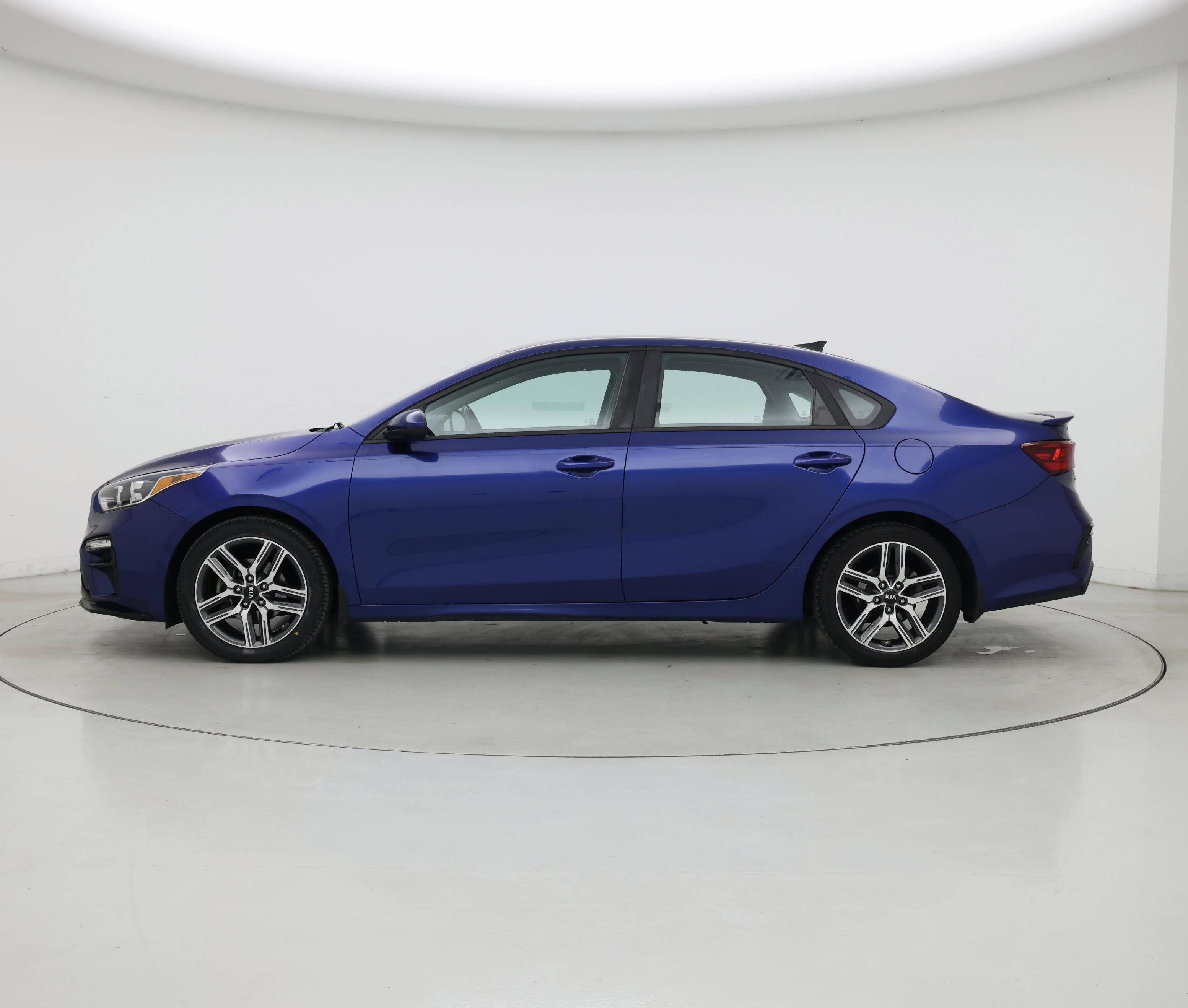 Thumbnail: 2019 Kia Forte - 3