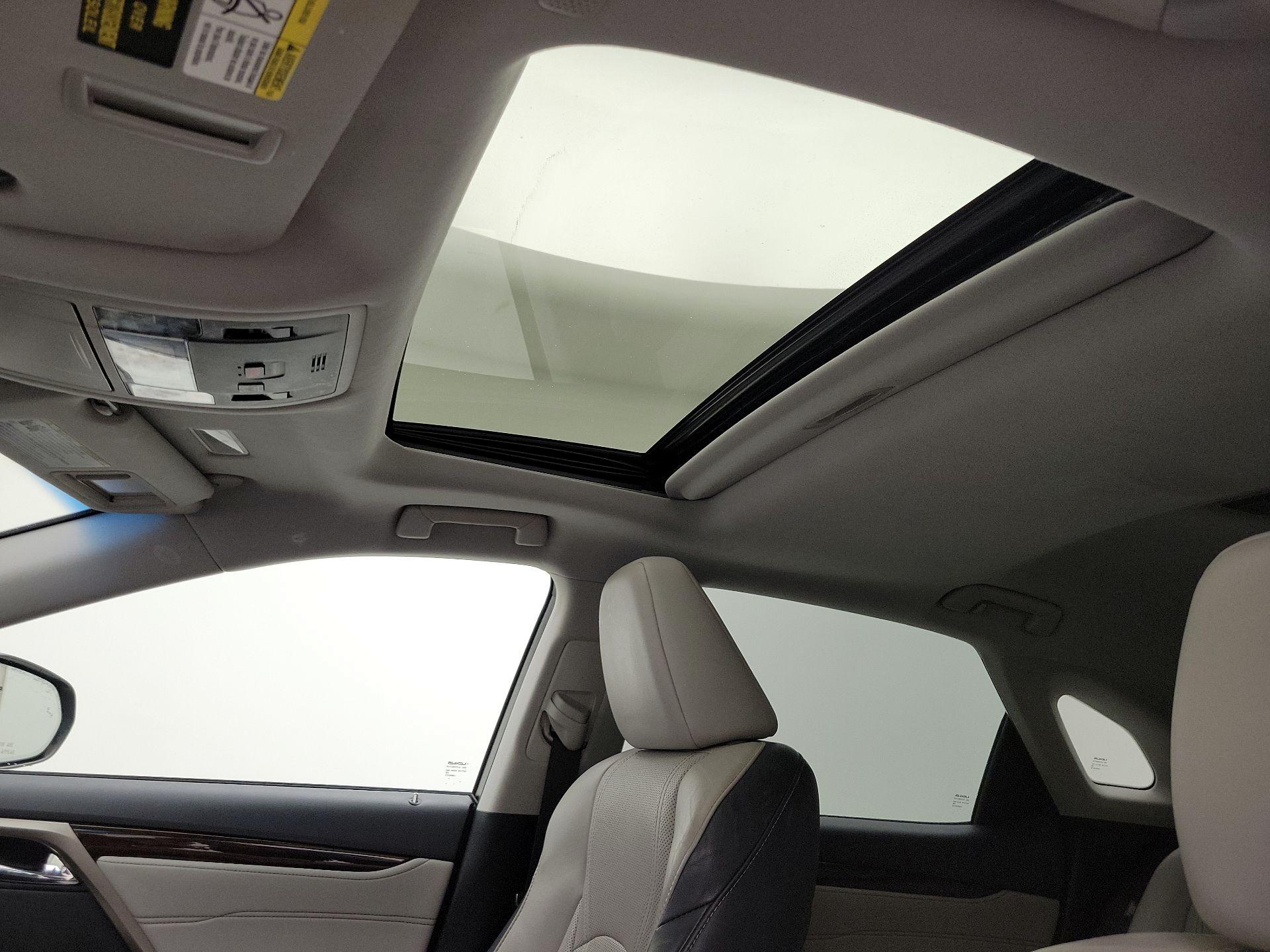 Thumbnail: 2018 Lexus RX - 19