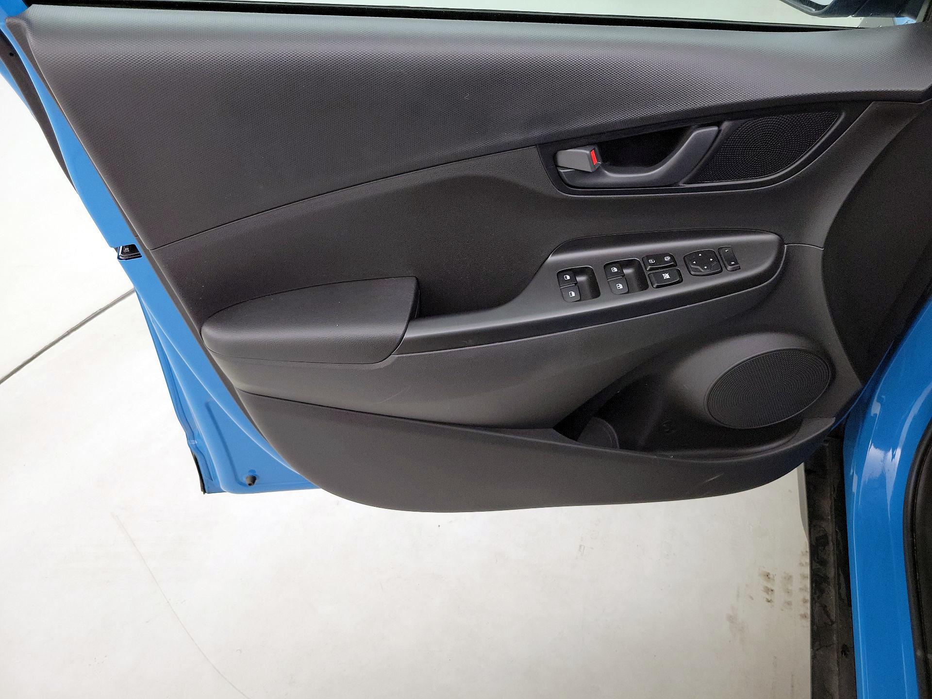 Thumbnail: 2023 Hyundai Kona - 12