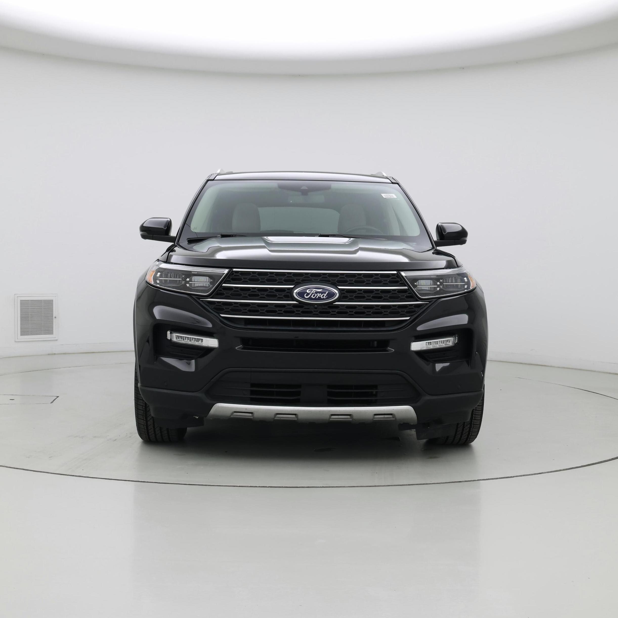Thumbnail: 2022 Ford Explorer - 5
