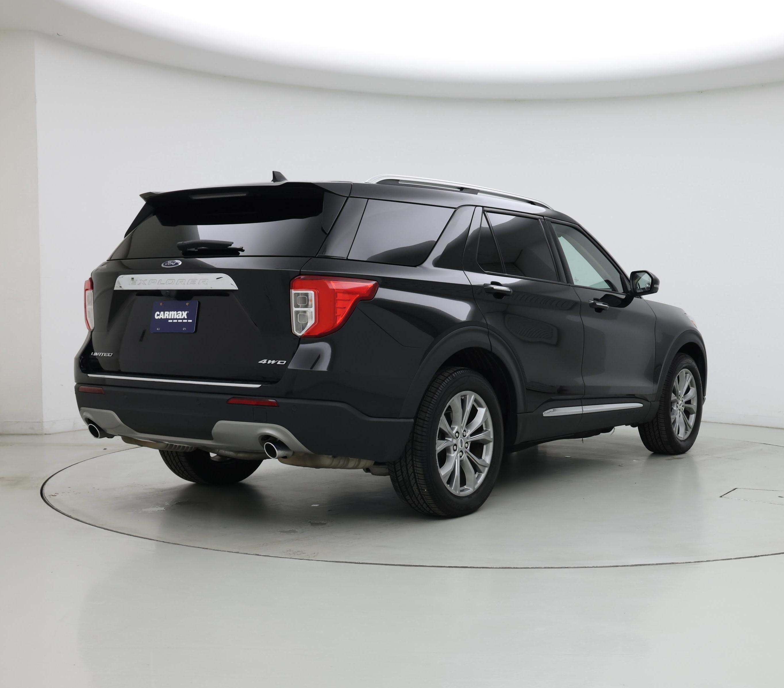 Thumbnail: 2022 Ford Explorer - 8
