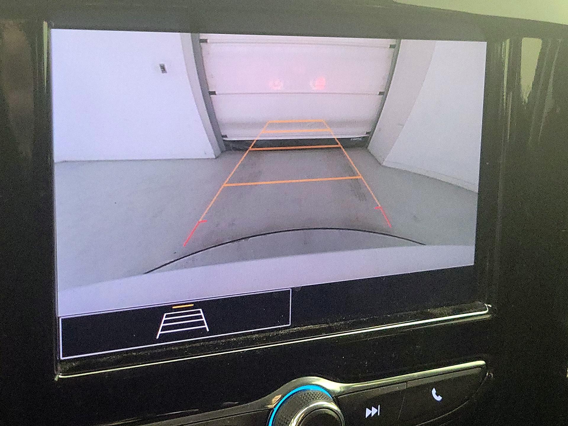 Thumbnail: 2020 Chevrolet Traverse - 14