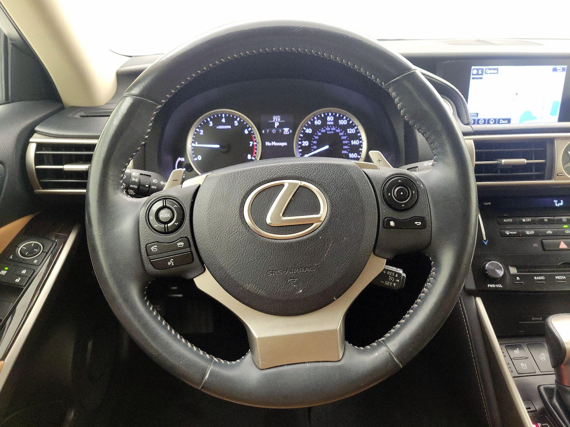 Thumbnail: 2014 Lexus IS - 10