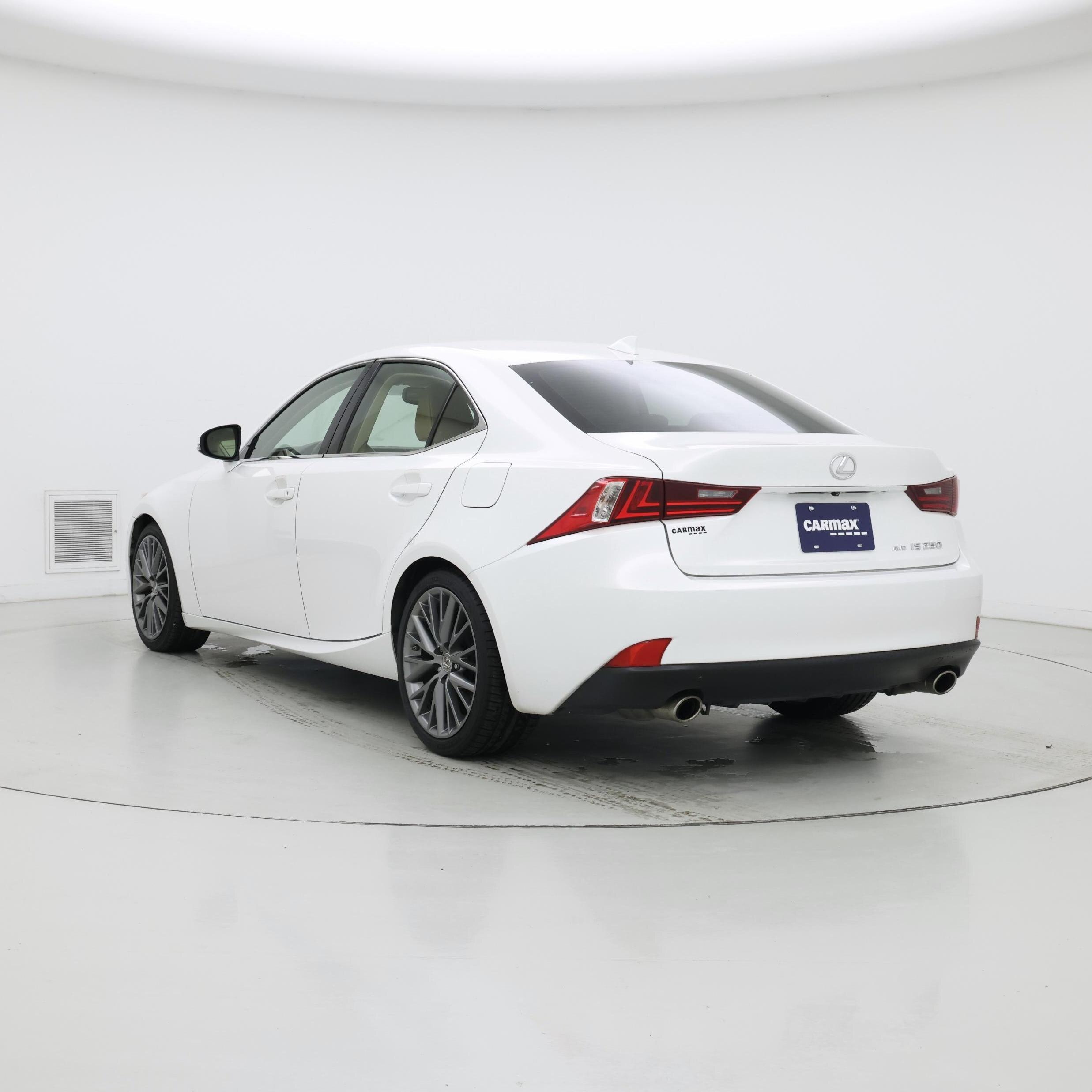 Thumbnail: 2014 Lexus IS - 2