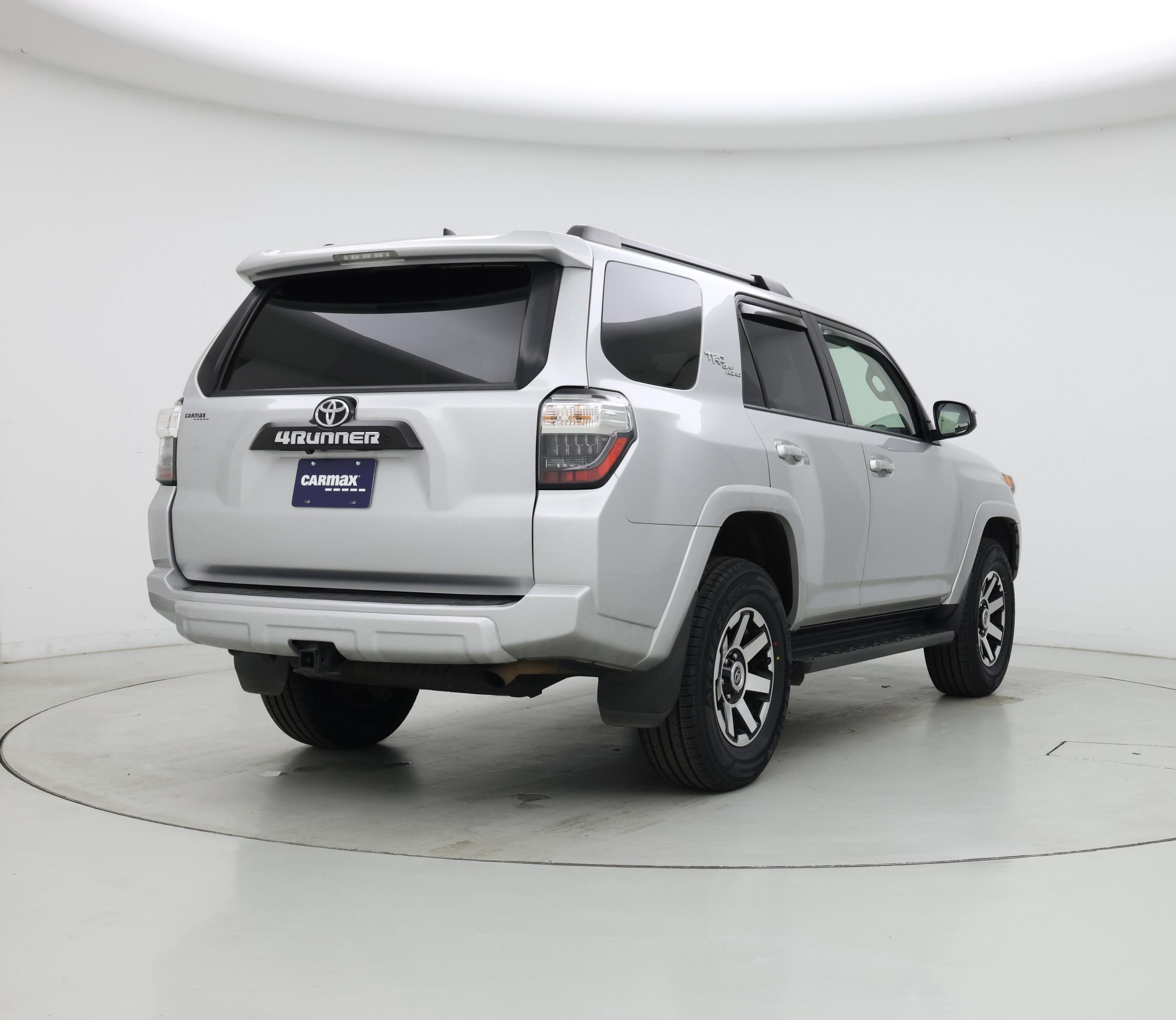 Thumbnail: 2021 Toyota 4Runner - 8