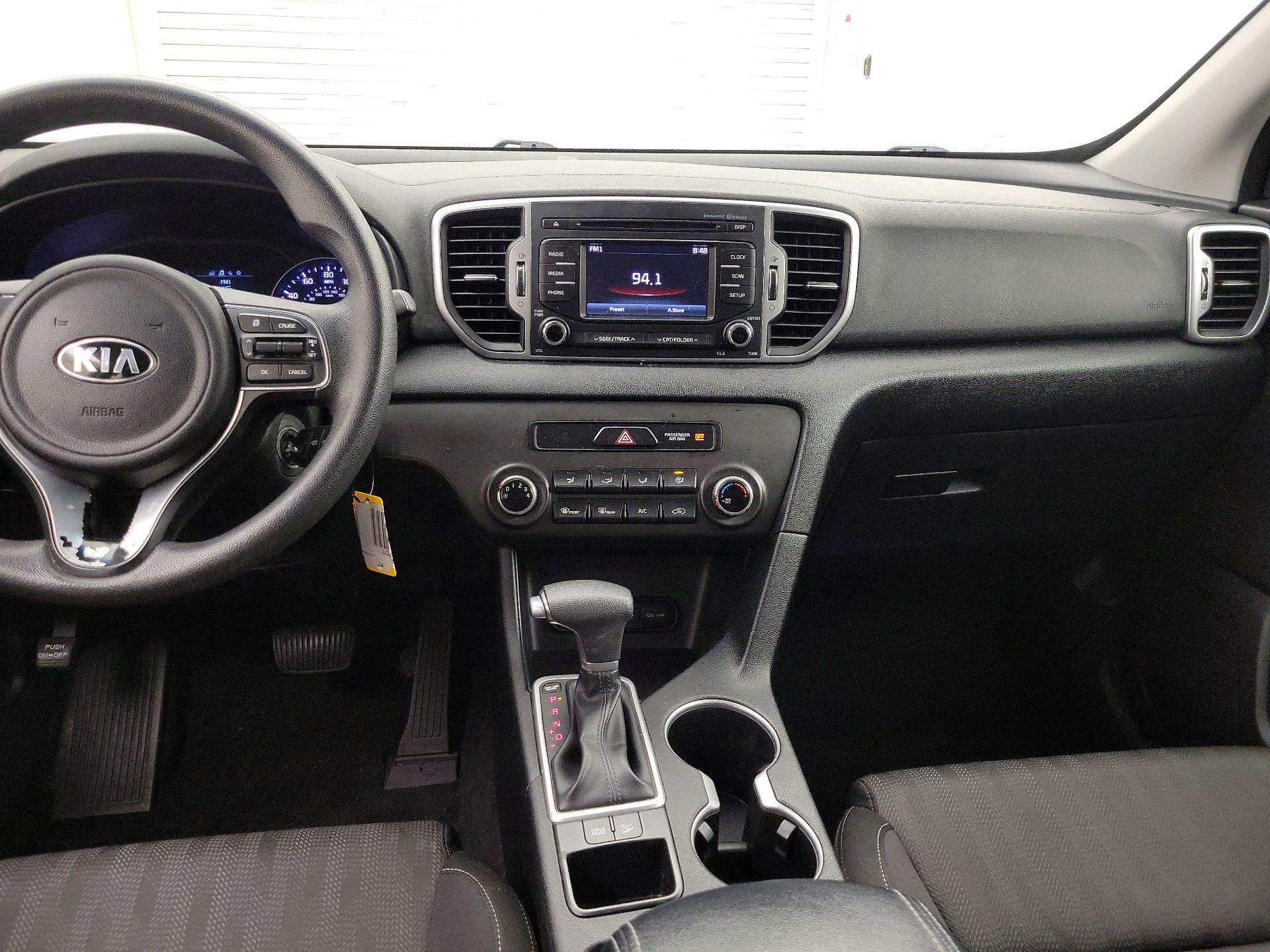 Thumbnail: 2017 Kia Sportage - 9