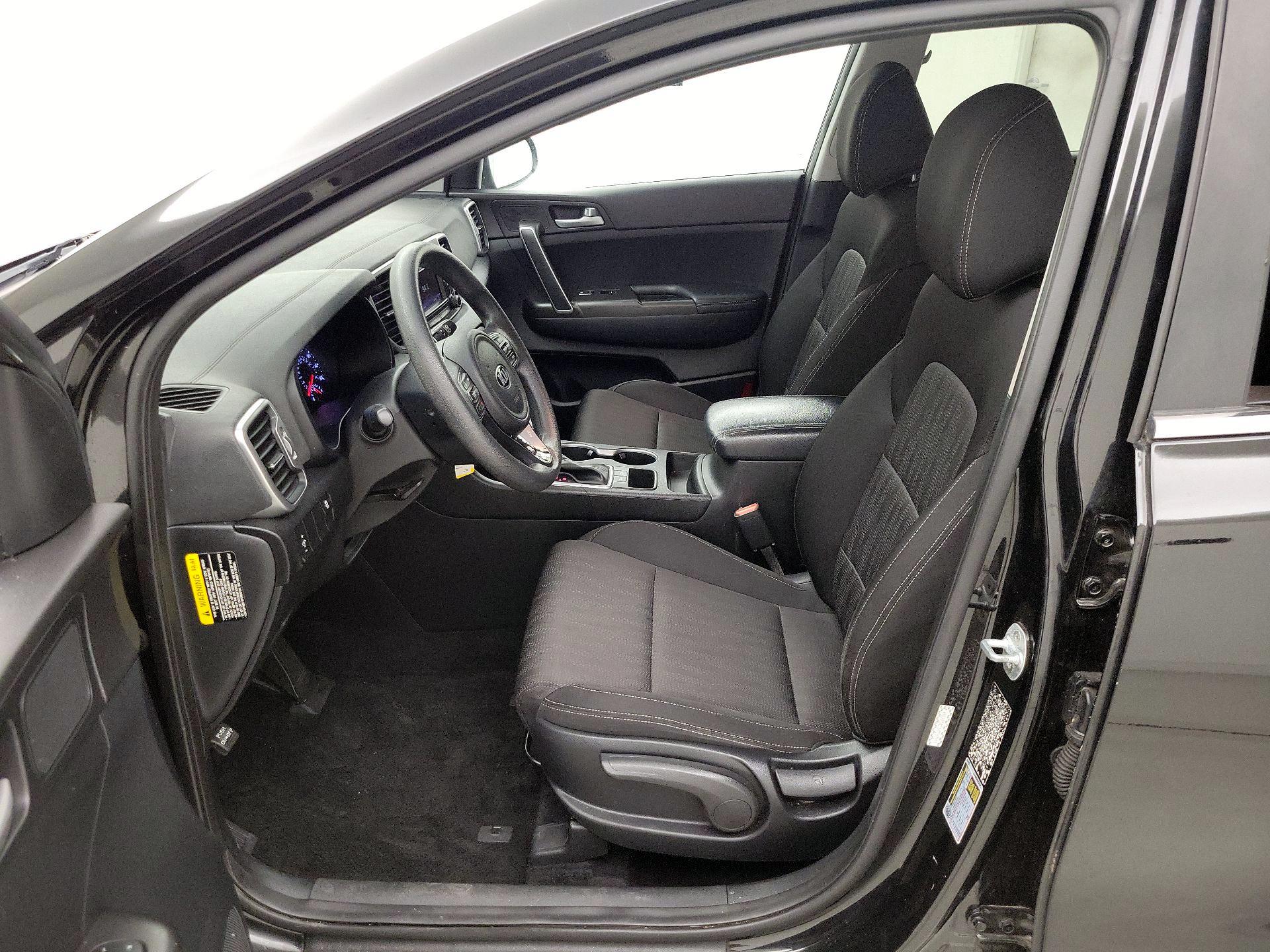 Thumbnail: 2017 Kia Sportage - 11