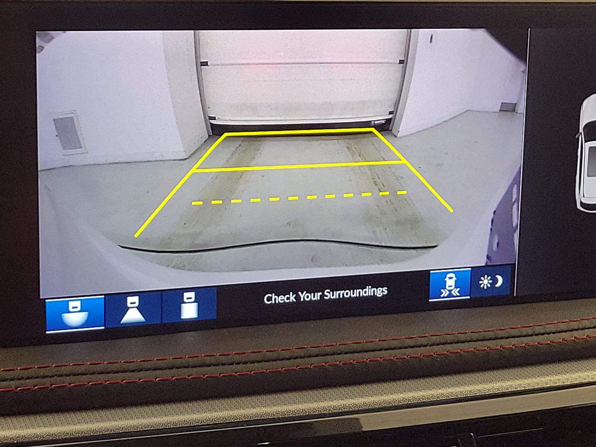 Thumbnail: 2025 Acura MDX - 14