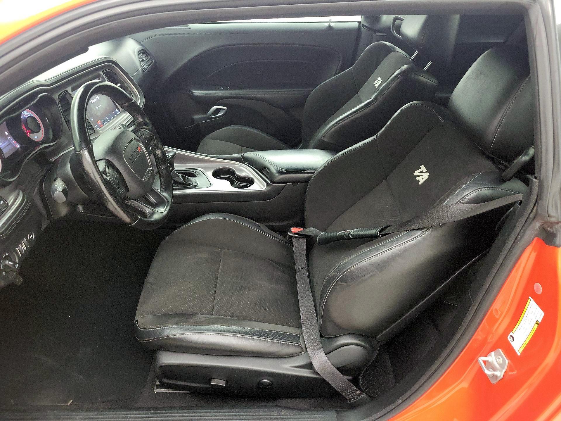 Thumbnail: 2022 Dodge Challenger - 11