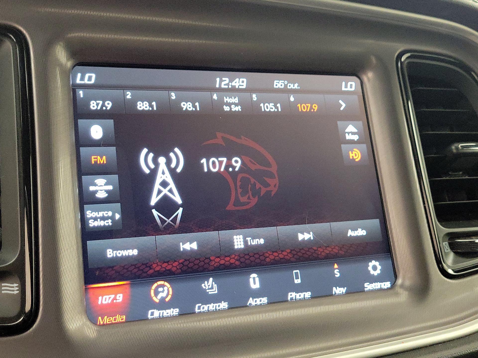 Thumbnail: 2022 Dodge Challenger - 16