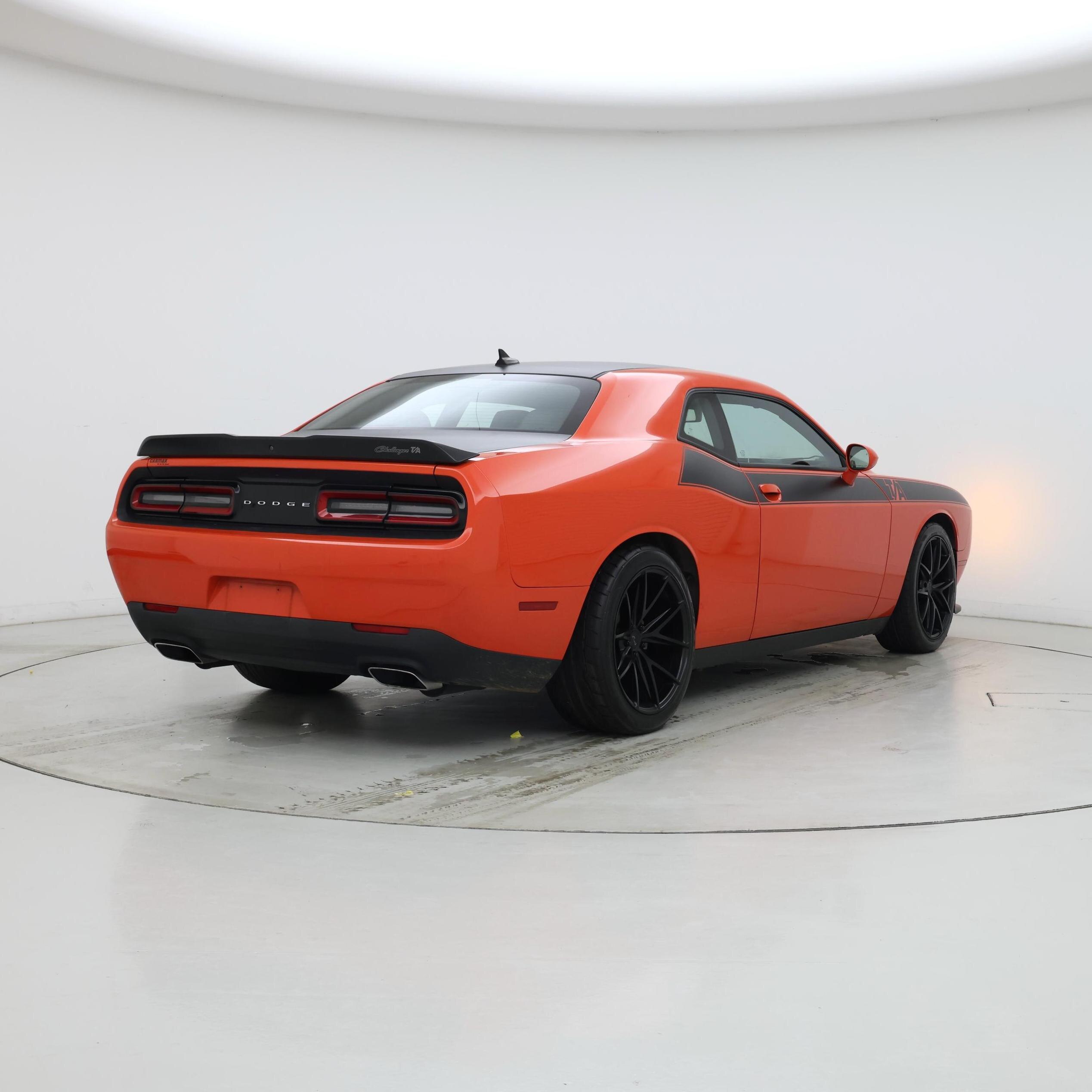 Thumbnail: 2022 Dodge Challenger - 8