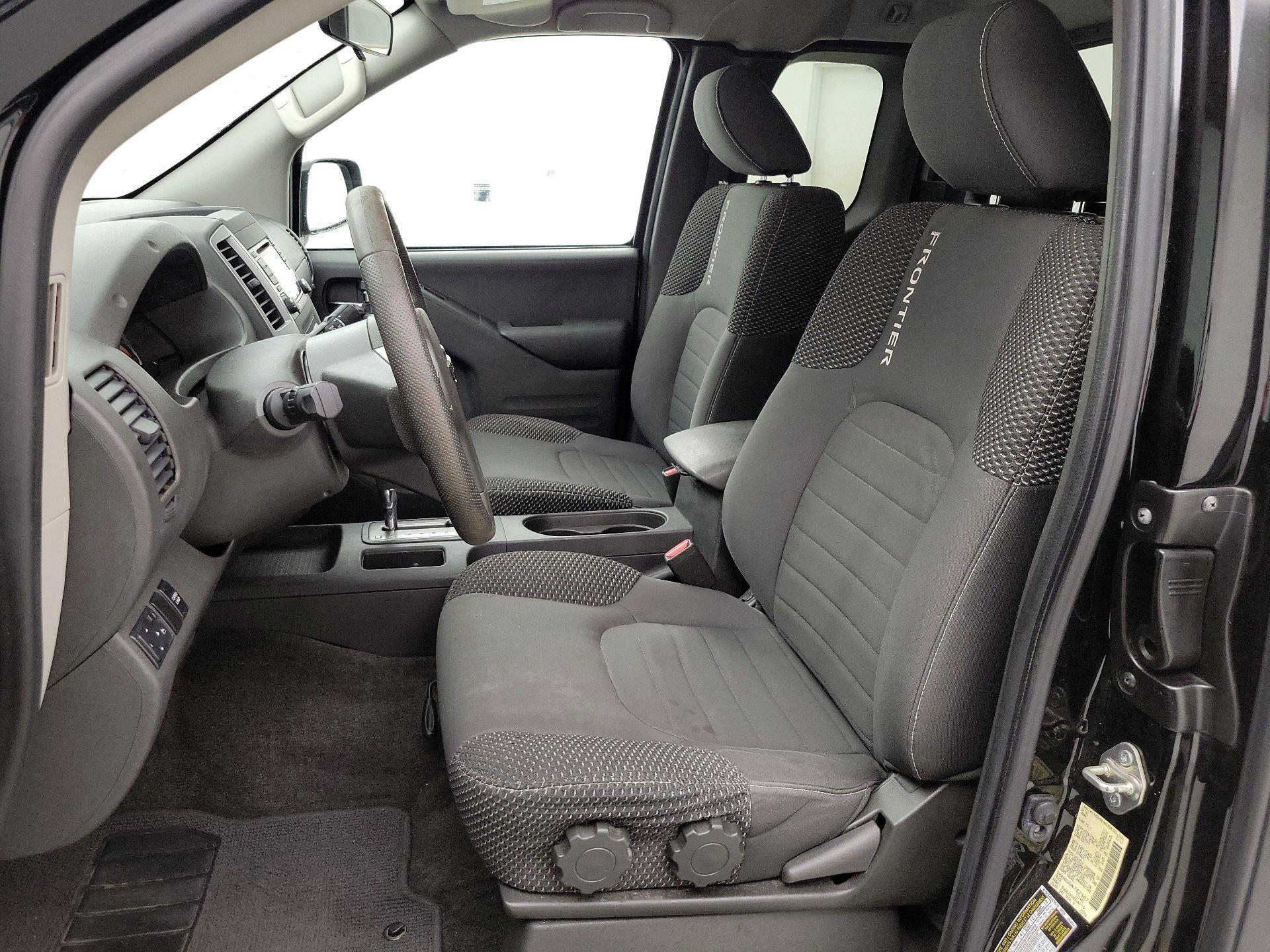 Thumbnail: 2017 Nissan Frontier - 11