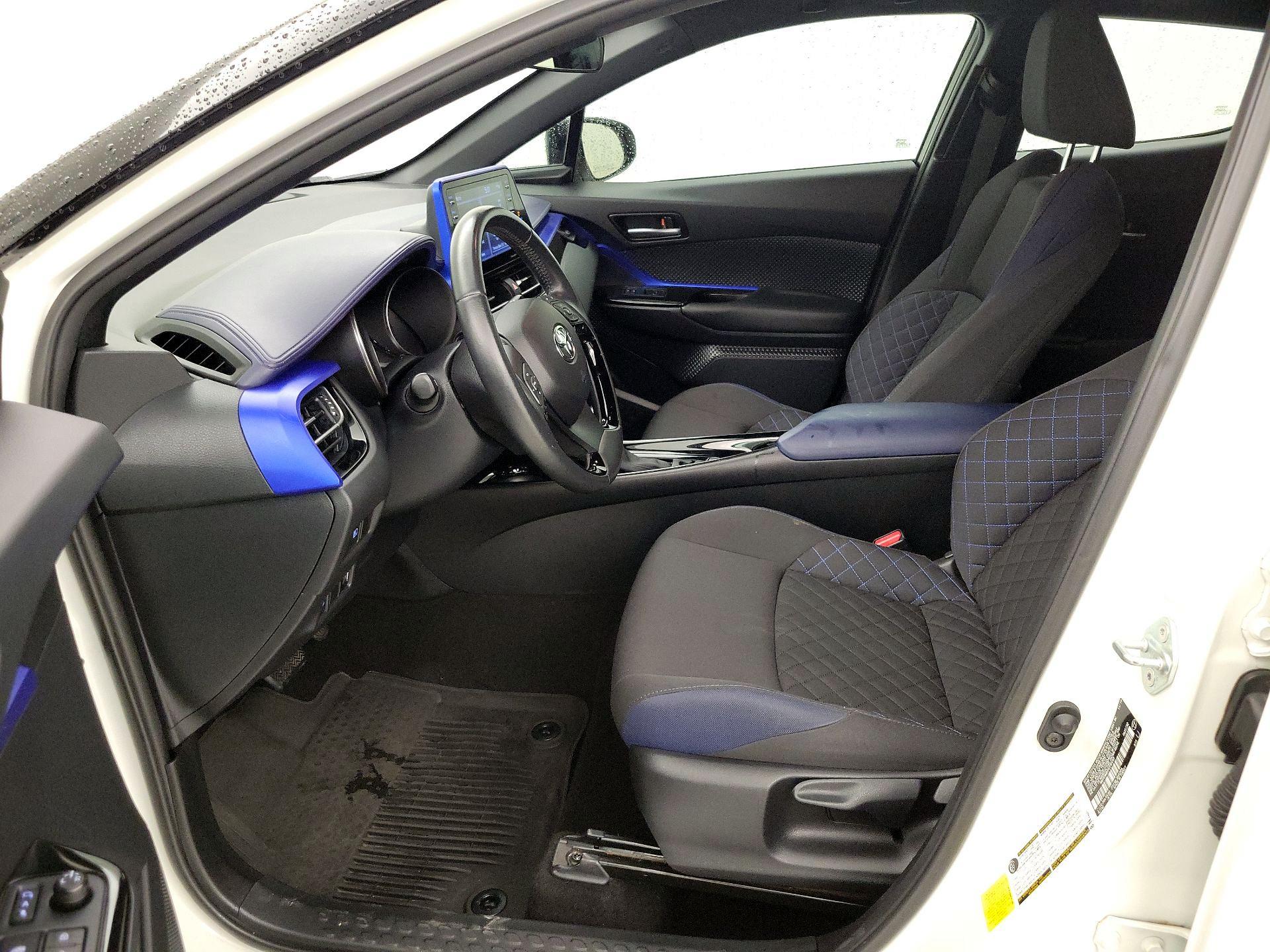 Thumbnail: 2020 Toyota C-HR - 11