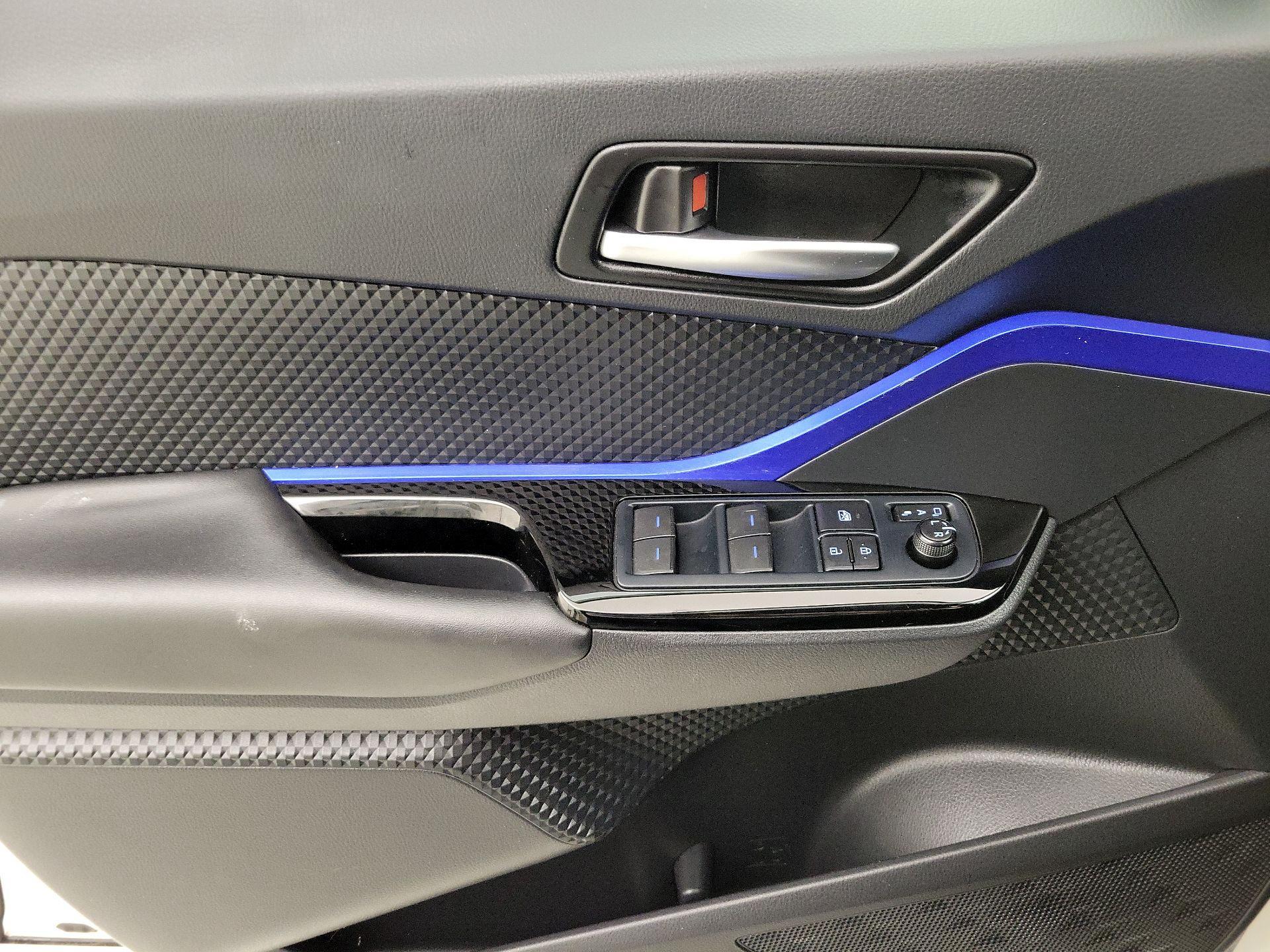 Thumbnail: 2020 Toyota C-HR - 12