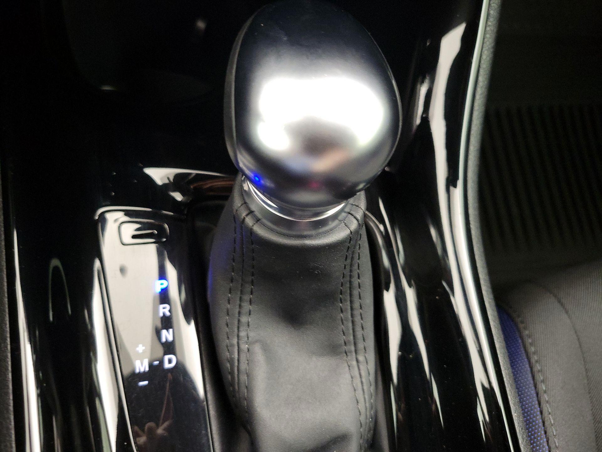 Thumbnail: 2020 Toyota C-HR - 17