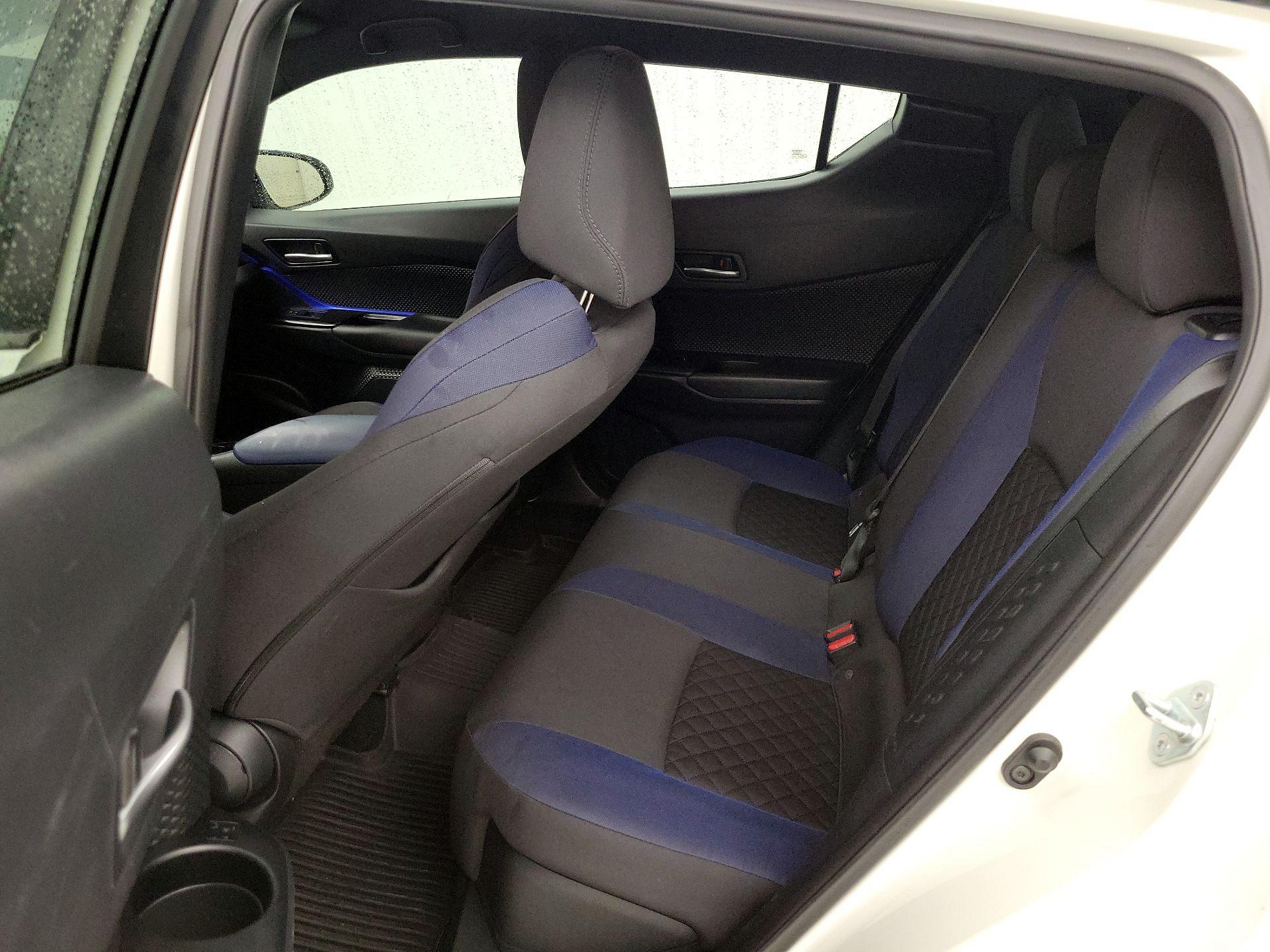 Thumbnail: 2020 Toyota C-HR - 19