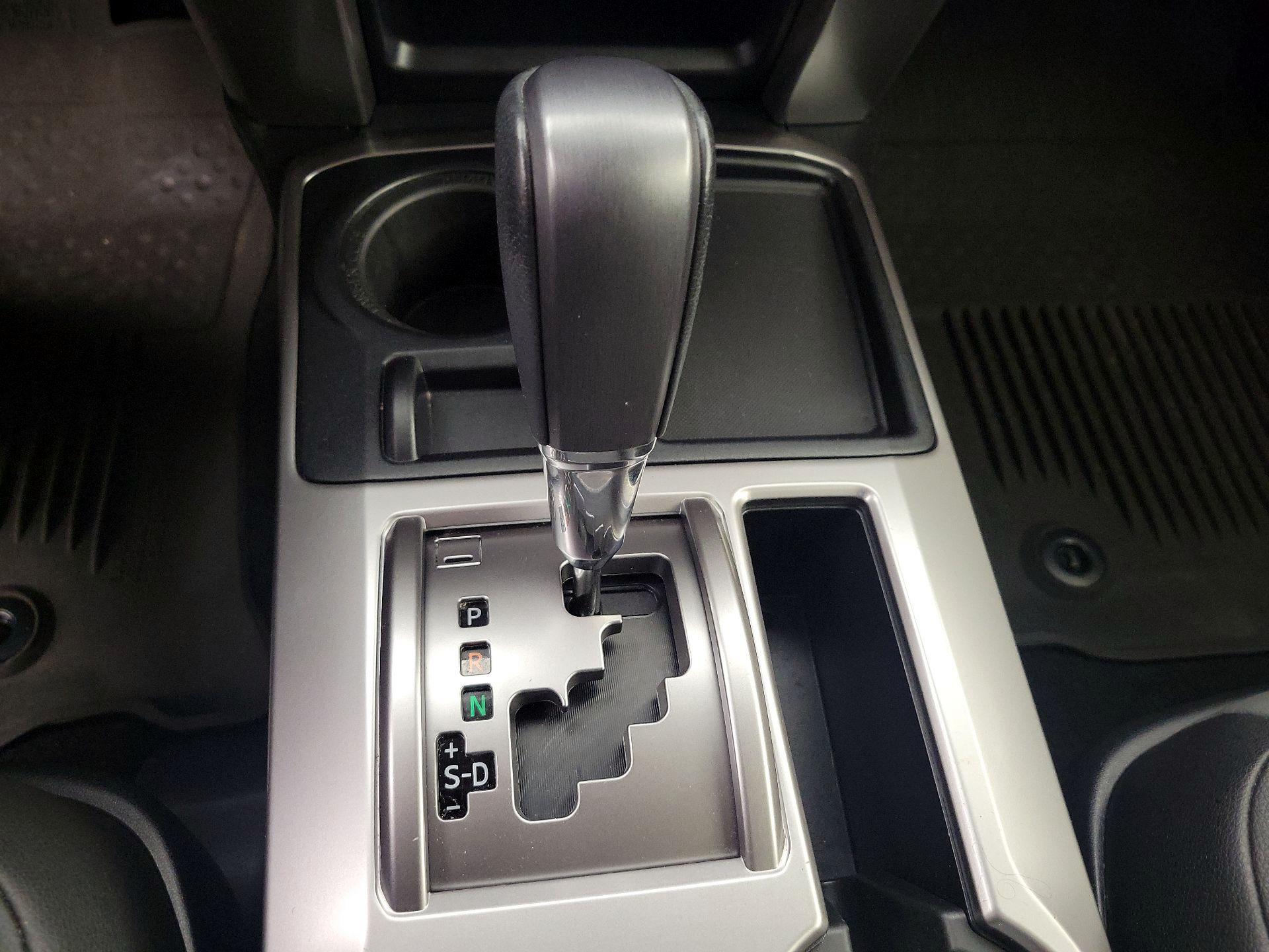 Thumbnail: 2022 Toyota 4Runner - 18