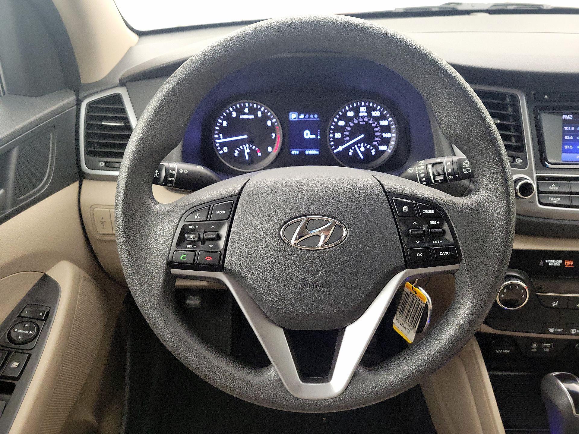 Thumbnail: 2017 Hyundai Tucson - 10