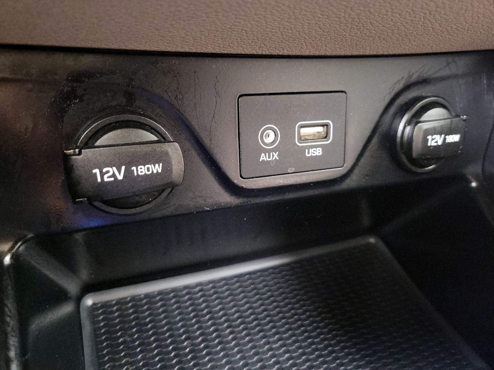 Thumbnail: 2017 Hyundai Tucson - 18