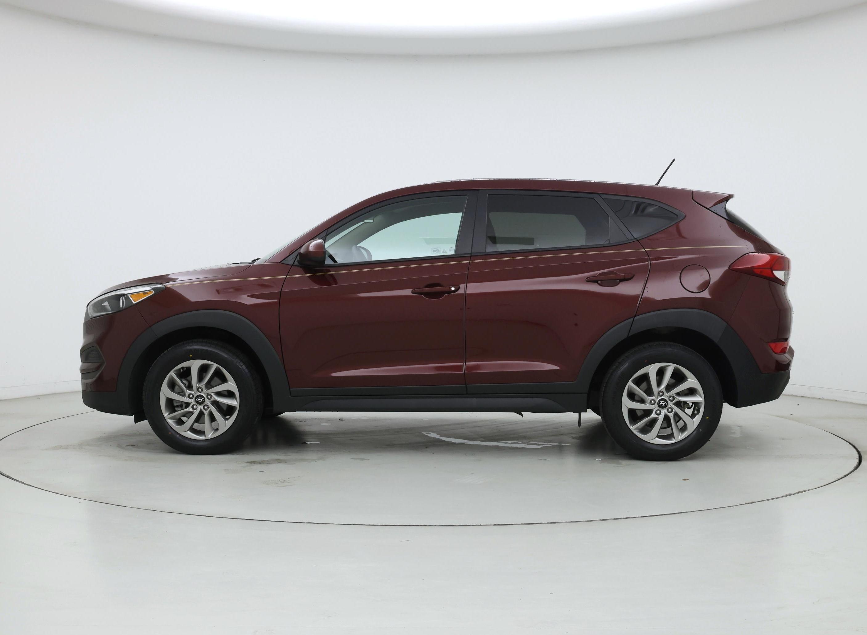 Thumbnail: 2017 Hyundai Tucson - 3