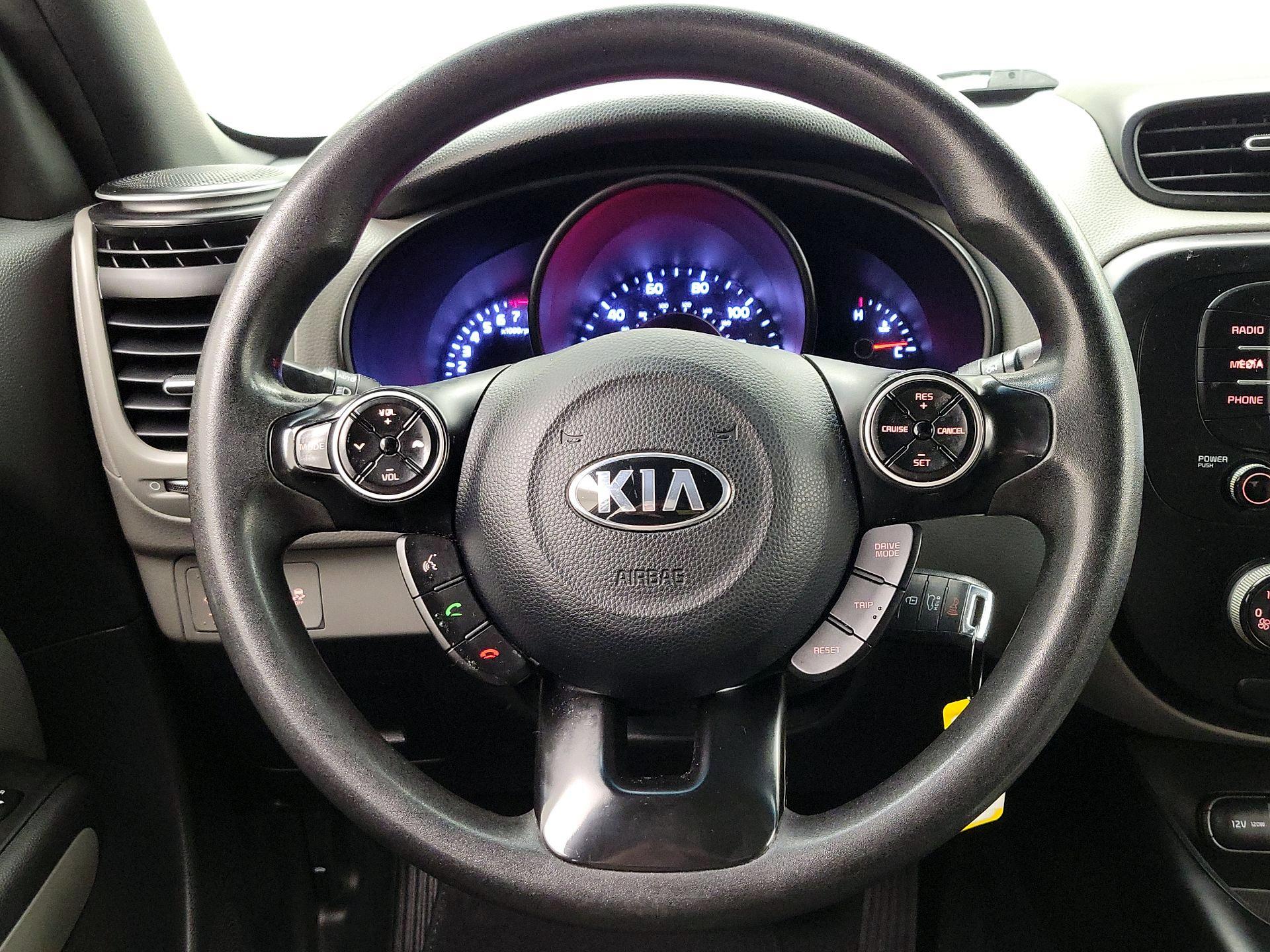 Thumbnail: 2019 Kia Soul - 10
