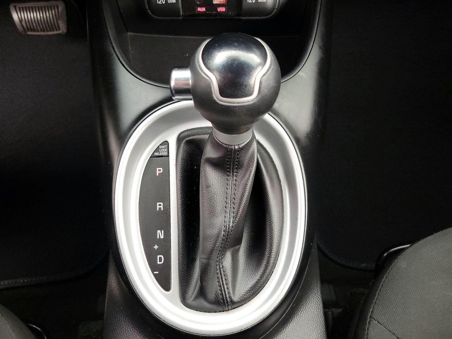 Thumbnail: 2019 Kia Soul - 17