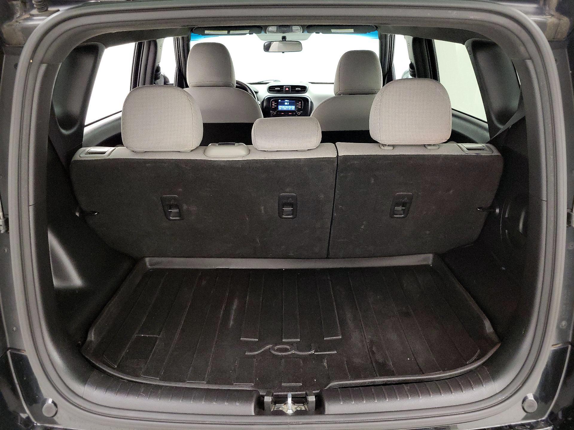 Thumbnail: 2019 Kia Soul - 20