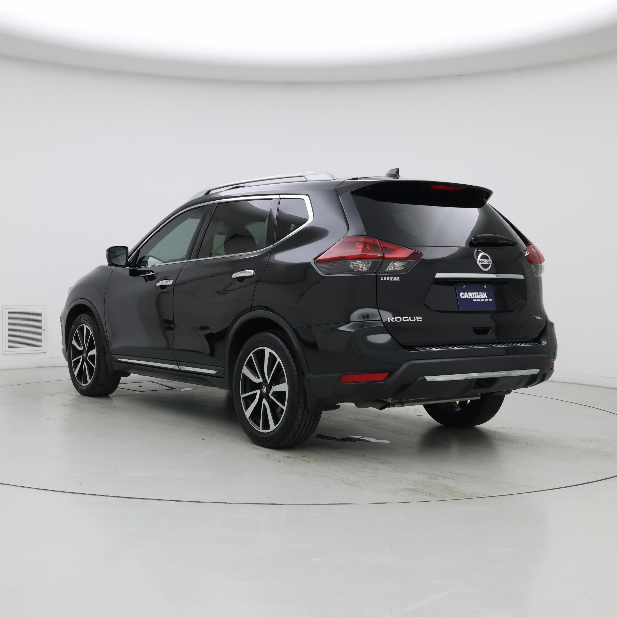 Thumbnail: 2019 Nissan Rogue - 2