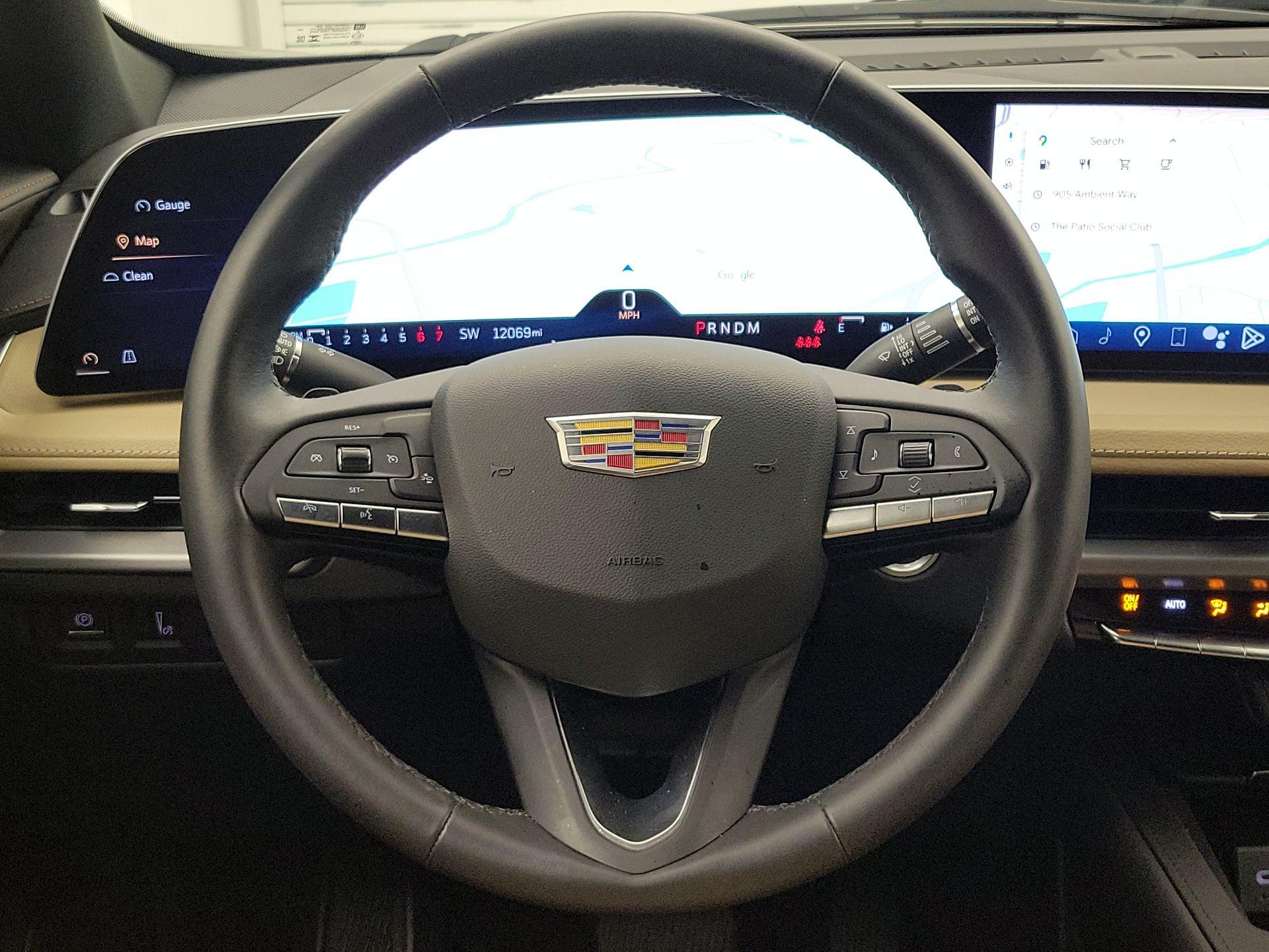 Thumbnail: 2024 Cadillac XT4 - 10