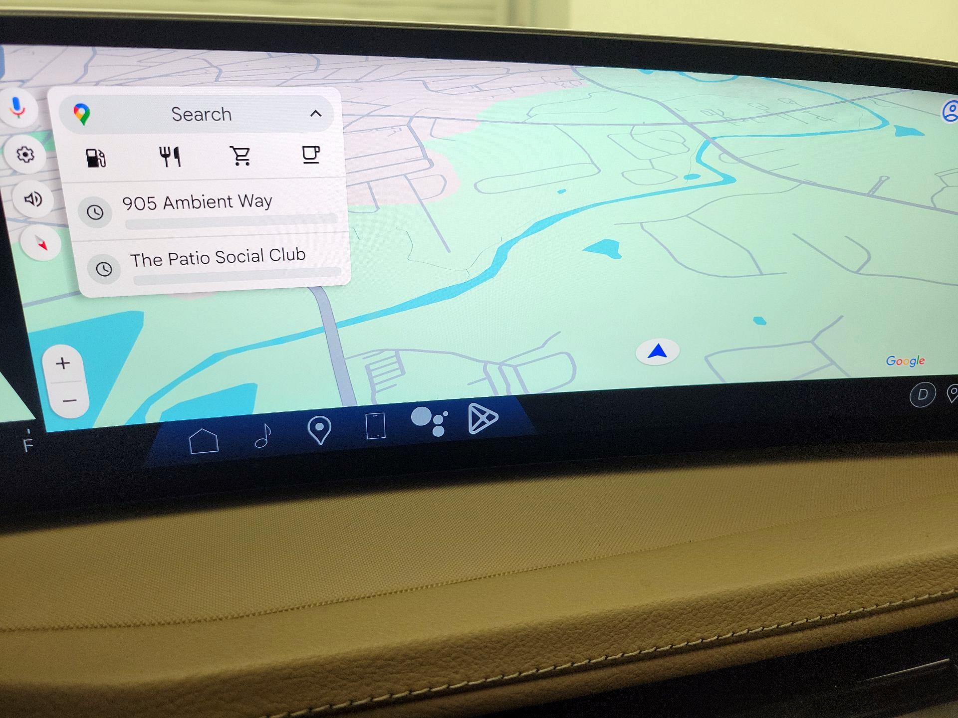 Thumbnail: 2024 Cadillac XT4 - 14