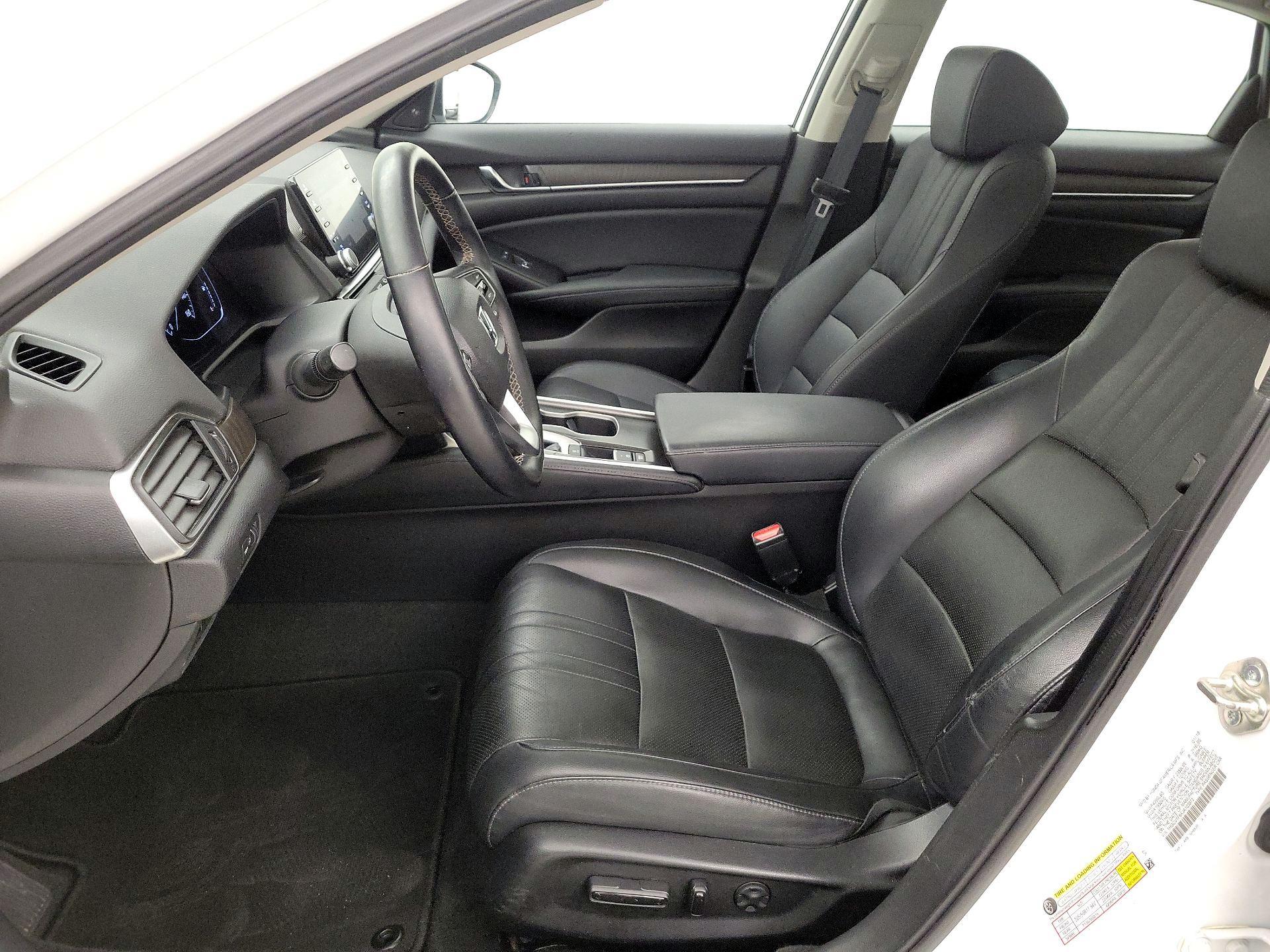 Thumbnail: 2018 Honda Accord - 11