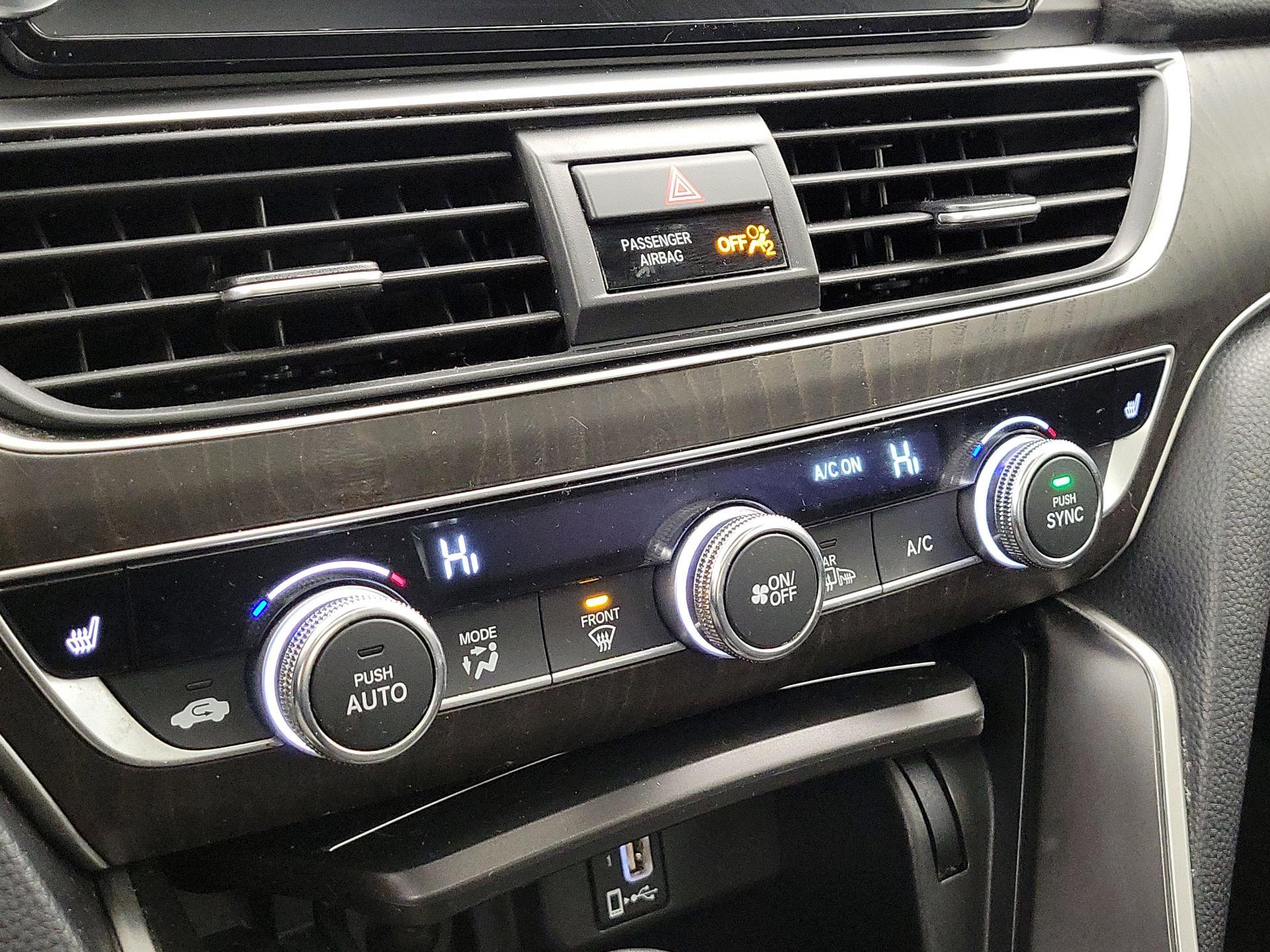 Thumbnail: 2018 Honda Accord - 17