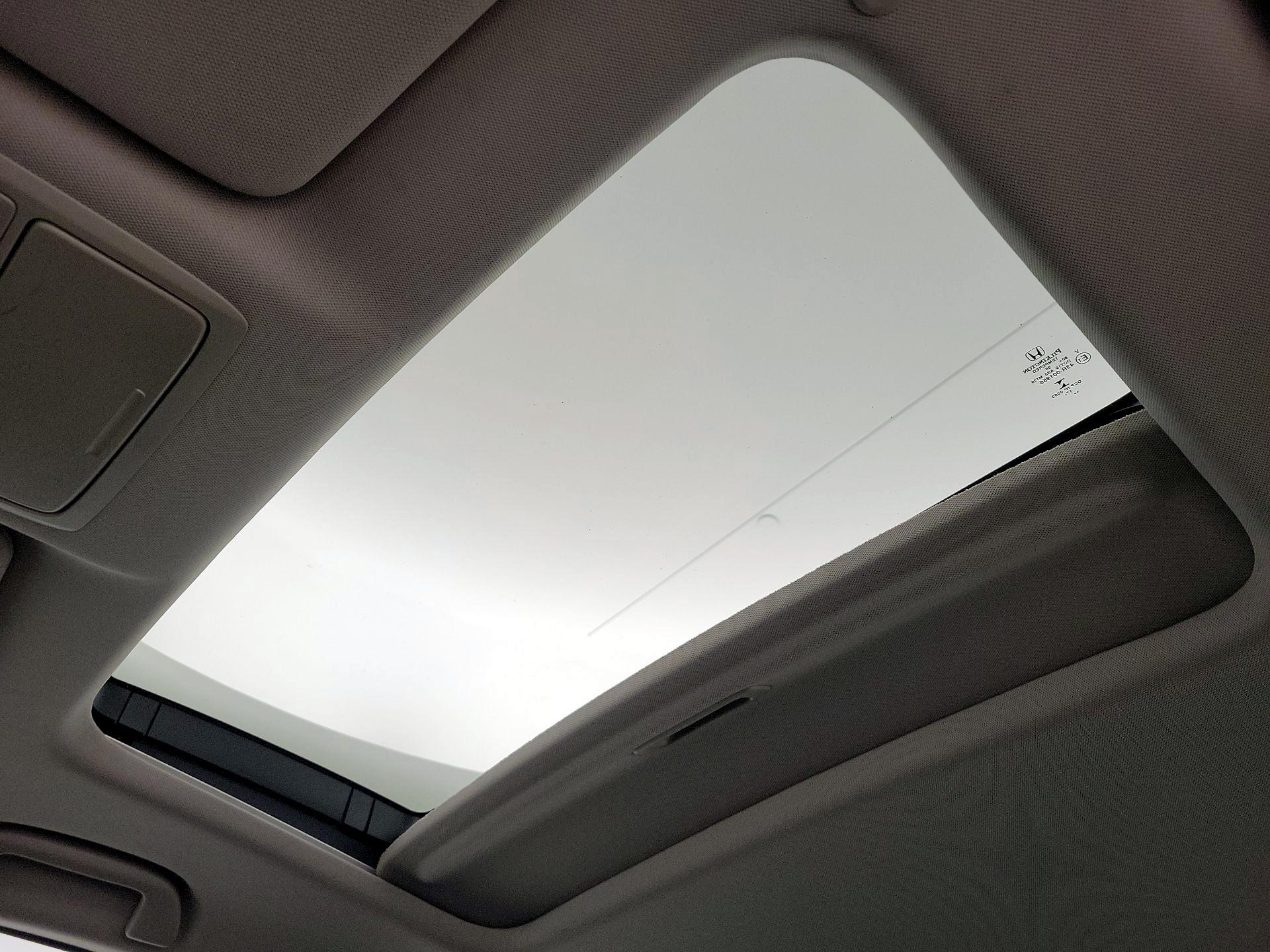 Thumbnail: 2018 Honda Accord - 20