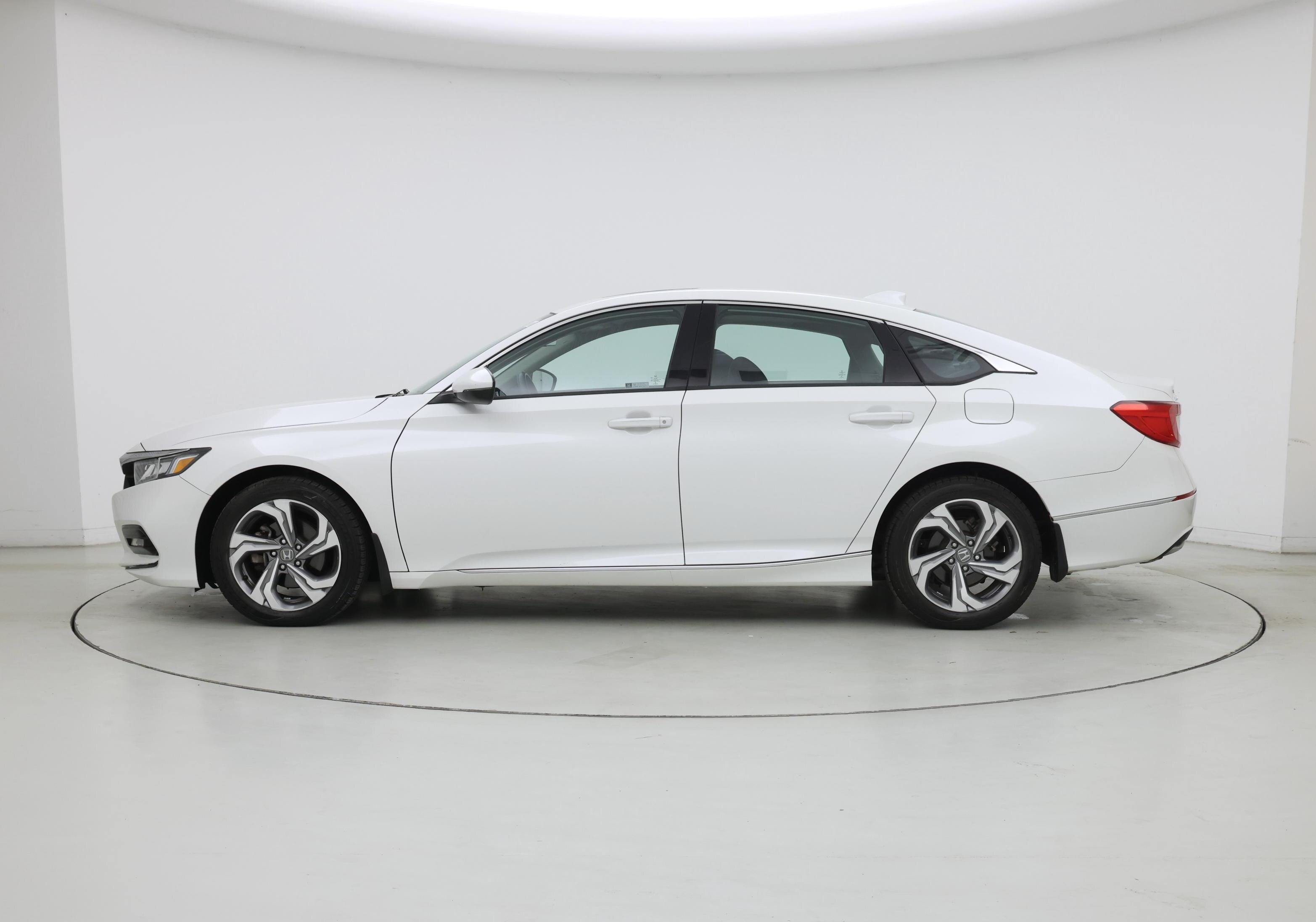 Thumbnail: 2018 Honda Accord - 3