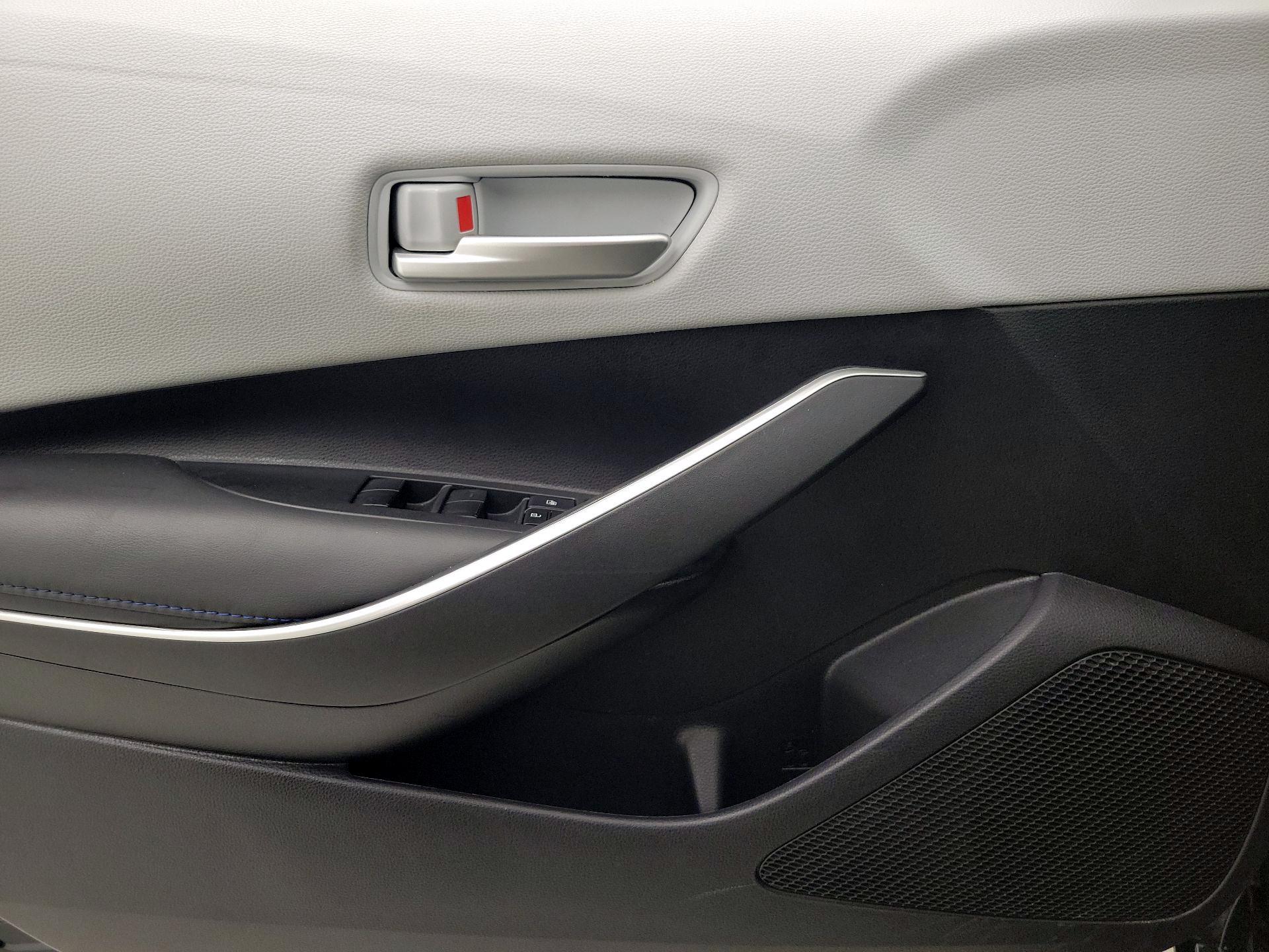 Thumbnail: 2022 Toyota Corolla - 12