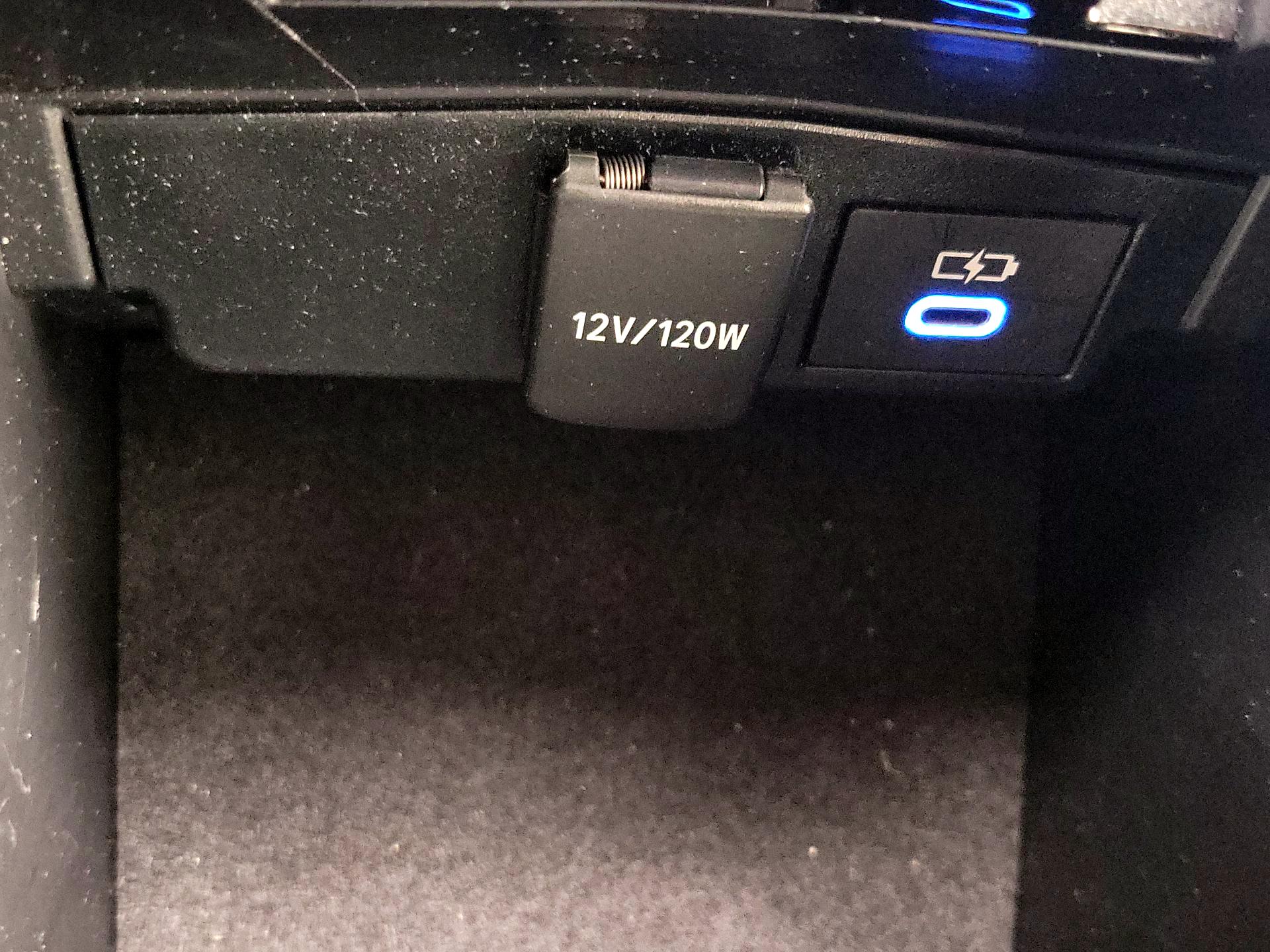 Thumbnail: 2022 Toyota Corolla - 18