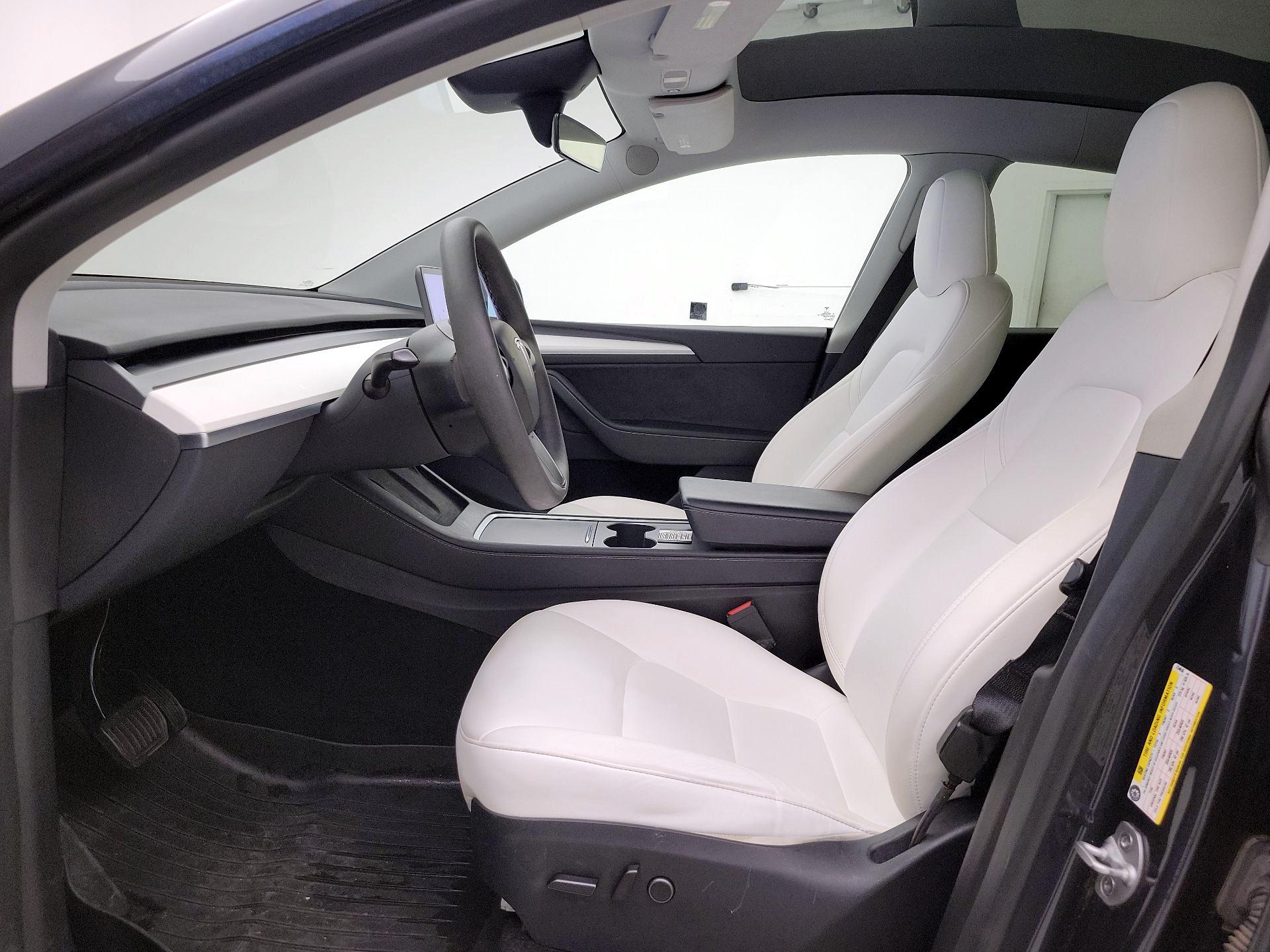 Thumbnail: 2024 Tesla Model Y - 11