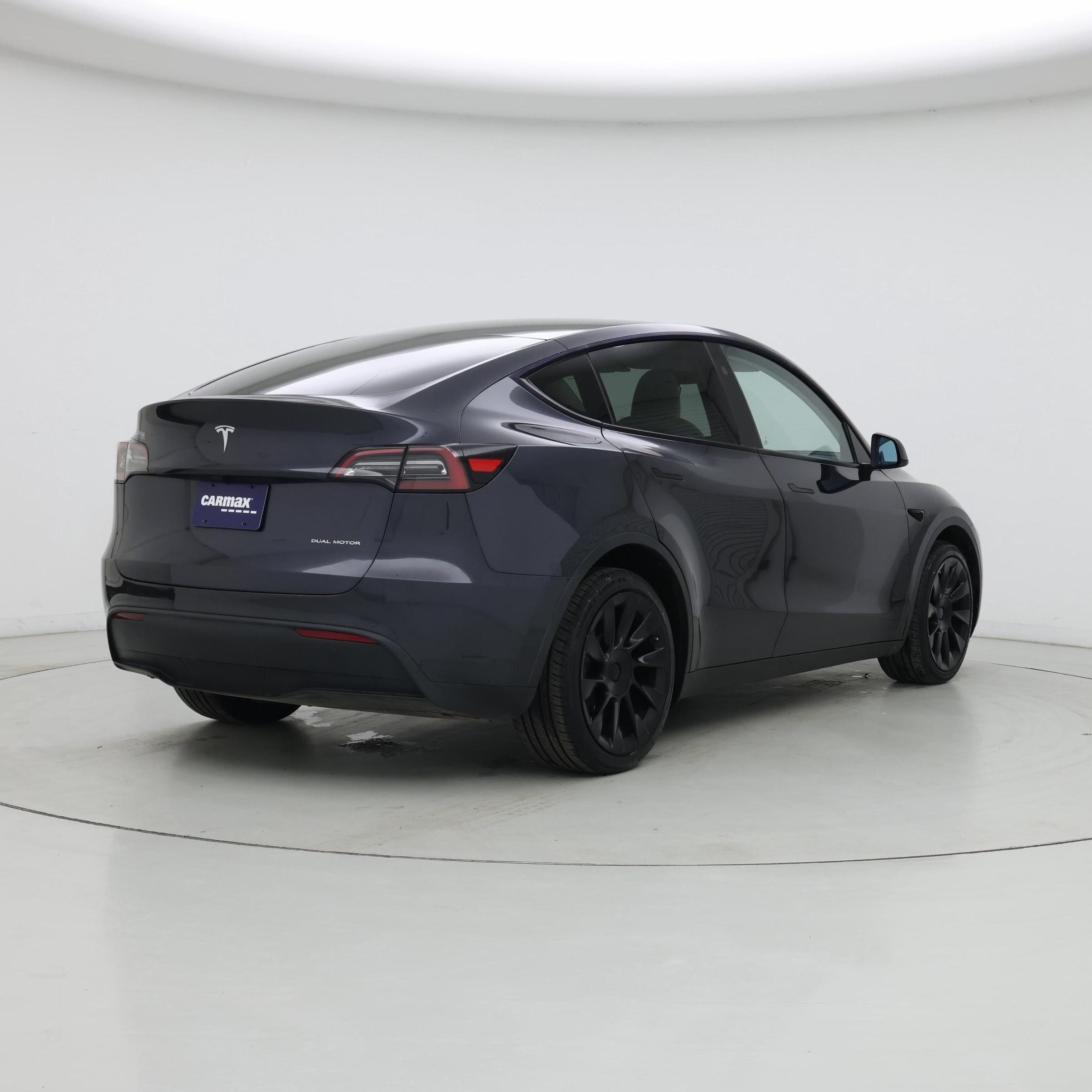 Thumbnail: 2024 Tesla Model Y - 8