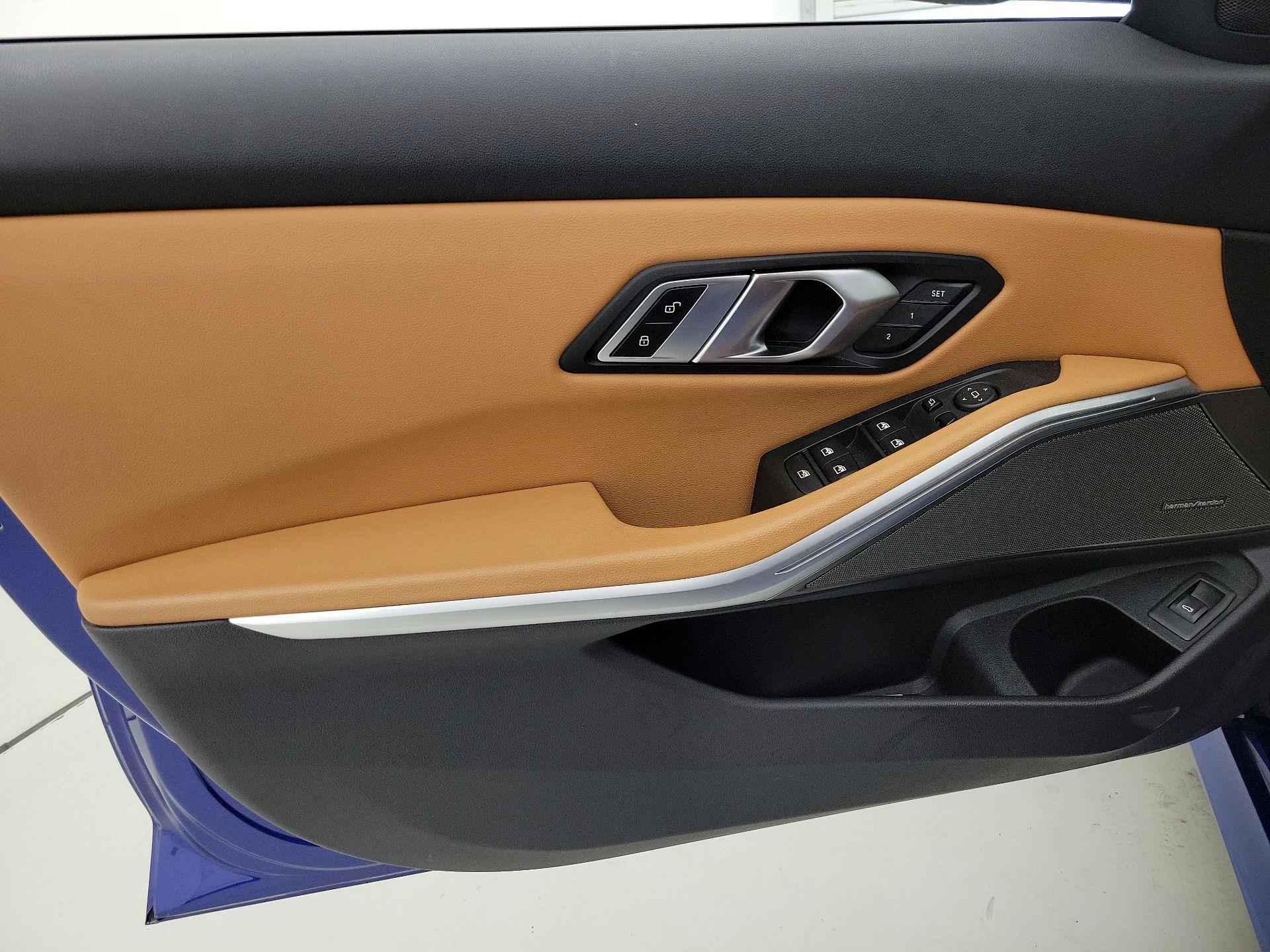 Thumbnail: 2023 BMW 3 Series - 12