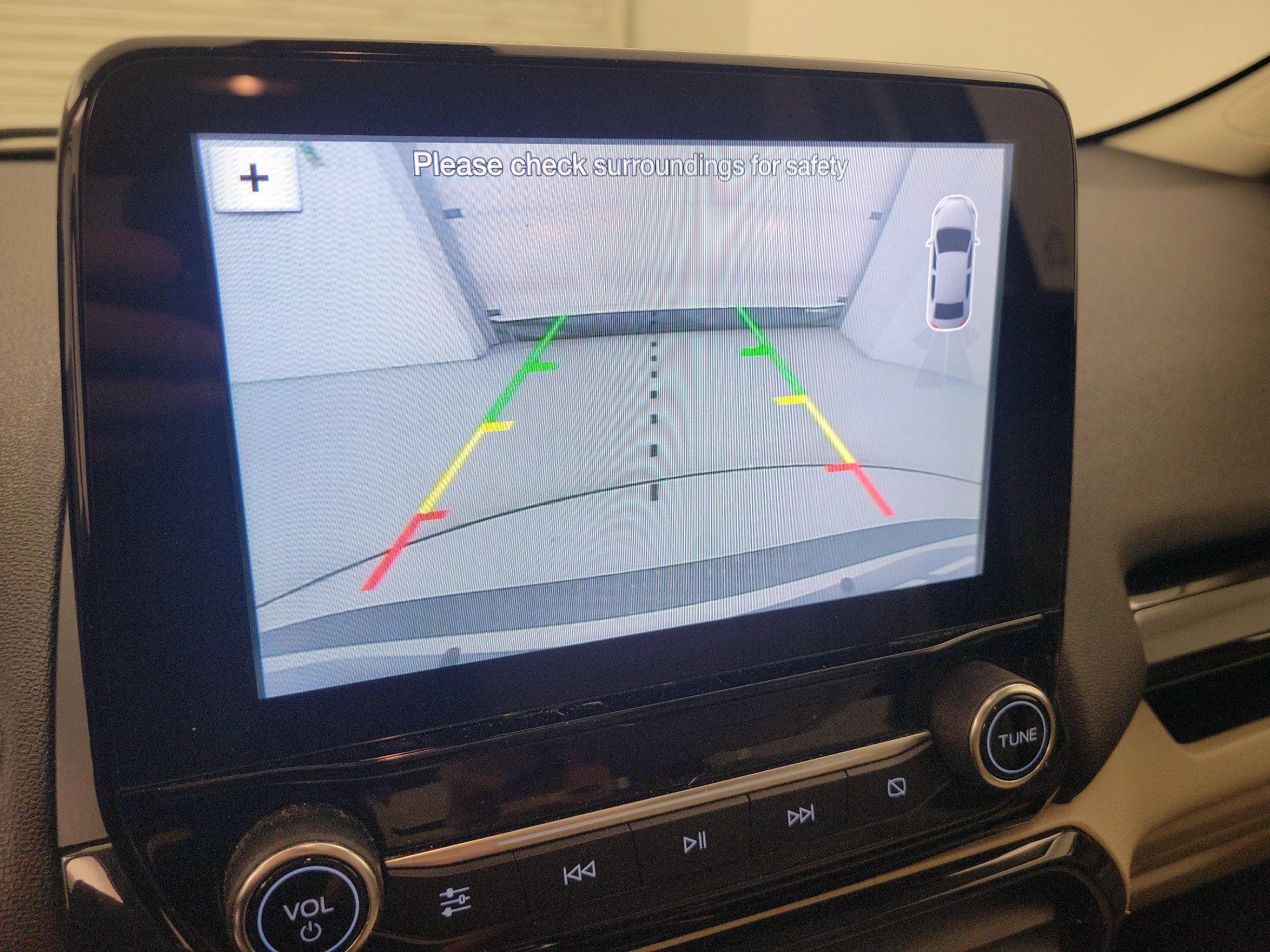 Thumbnail: 2018 Ford EcoSport - 15