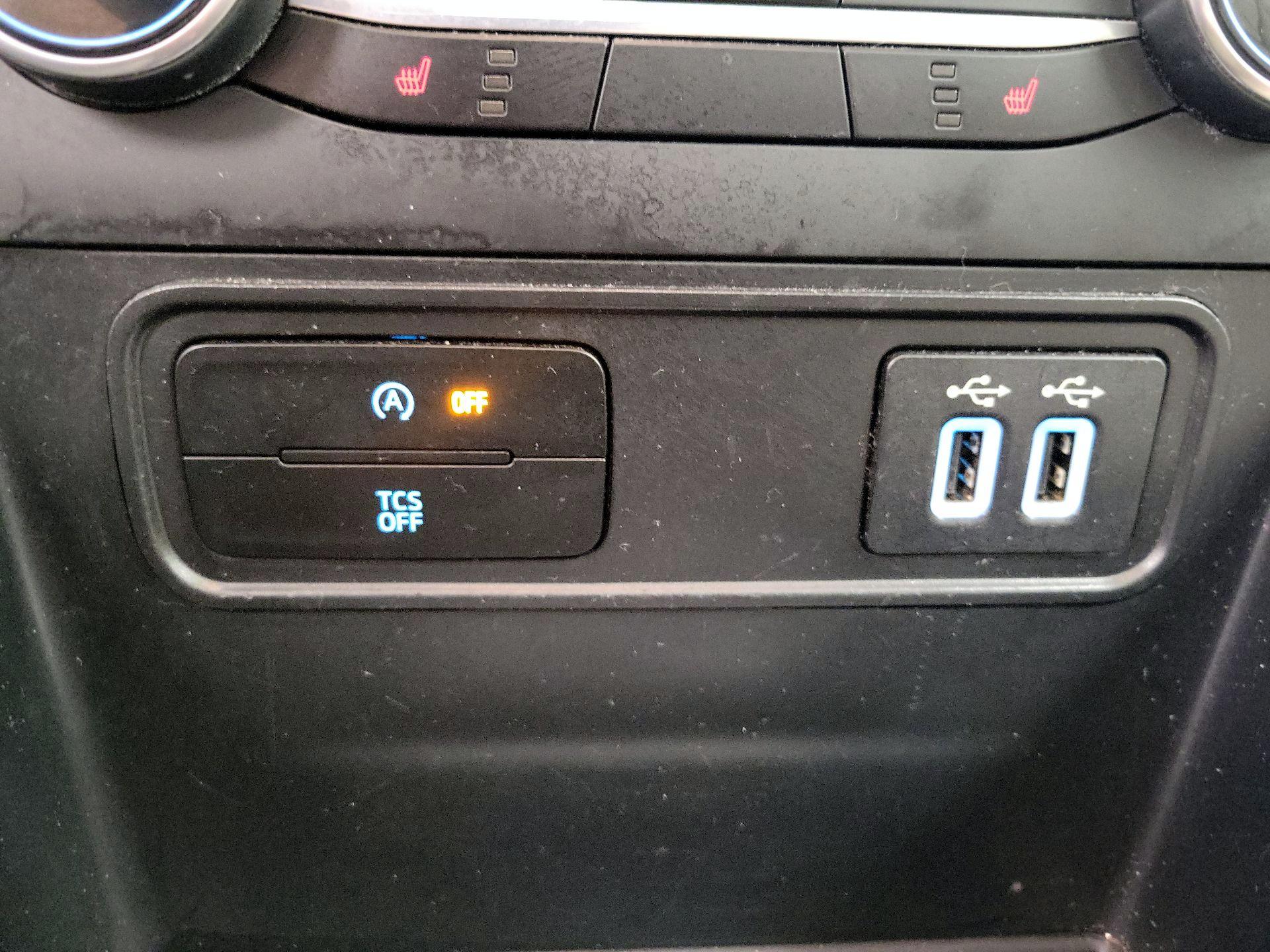 Thumbnail: 2018 Ford EcoSport - 19