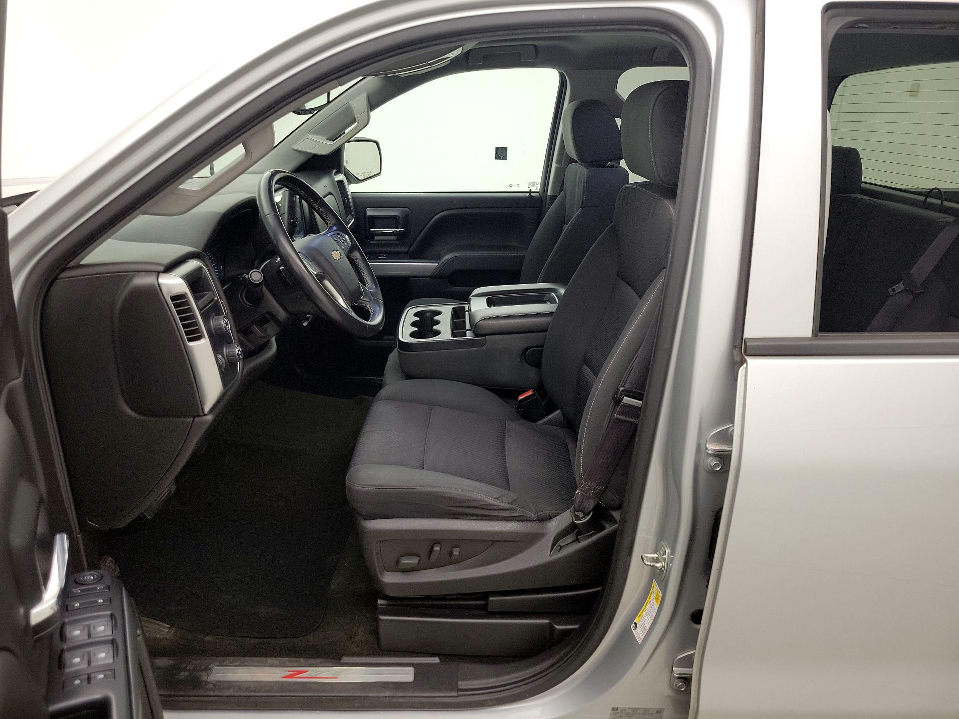 Thumbnail: 2016 Chevrolet Silverado 1500 - 11