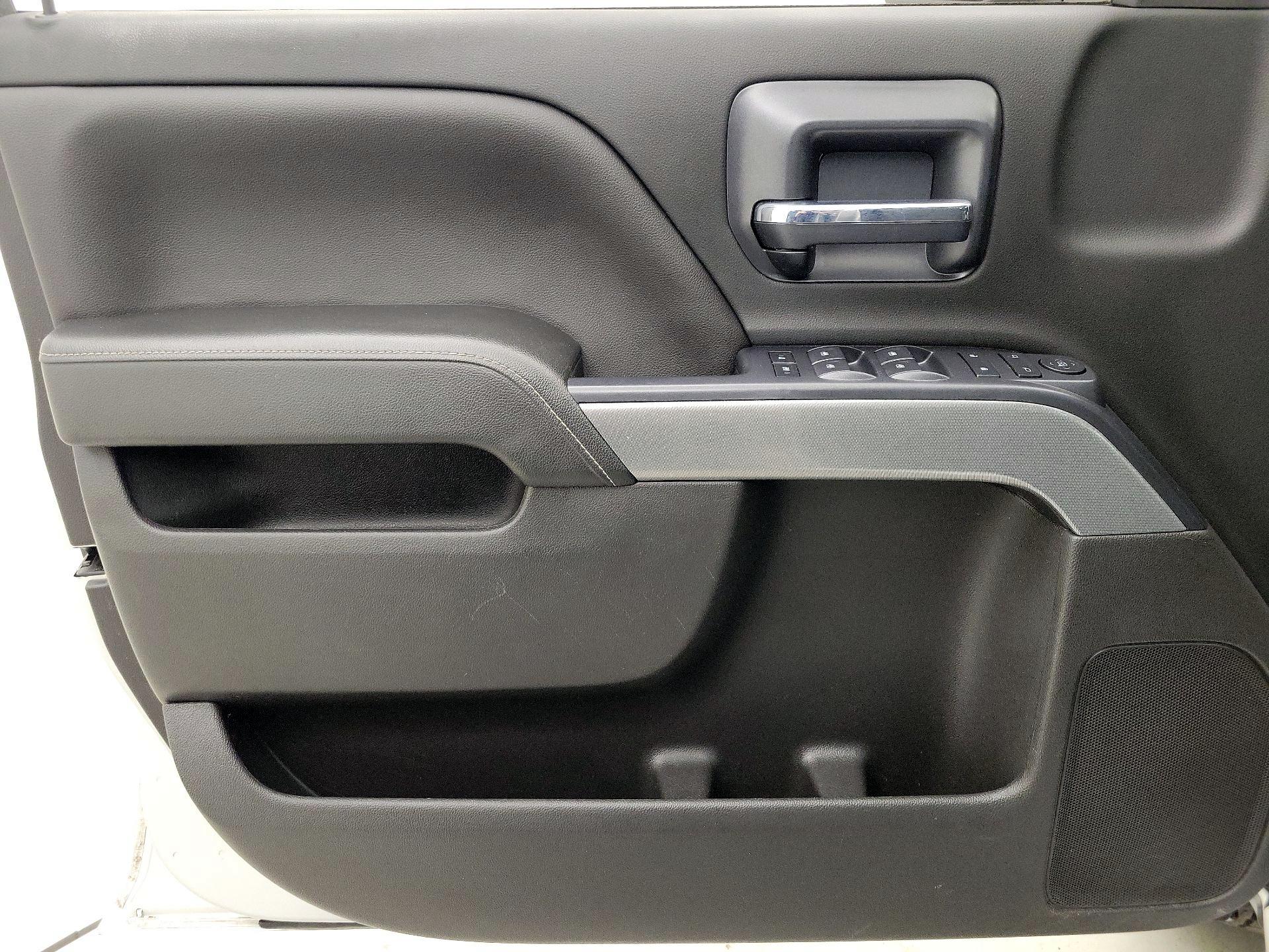 Thumbnail: 2016 Chevrolet Silverado 1500 - 12