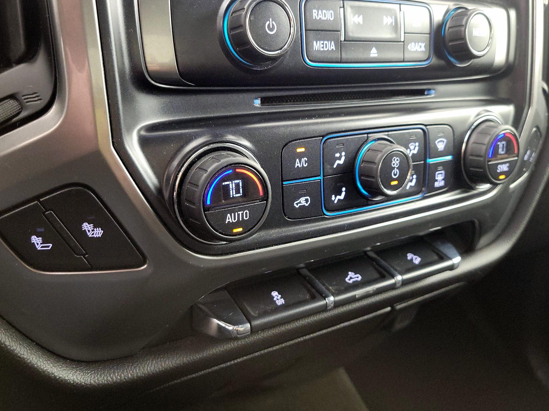 Thumbnail: 2016 Chevrolet Silverado 1500 - 16