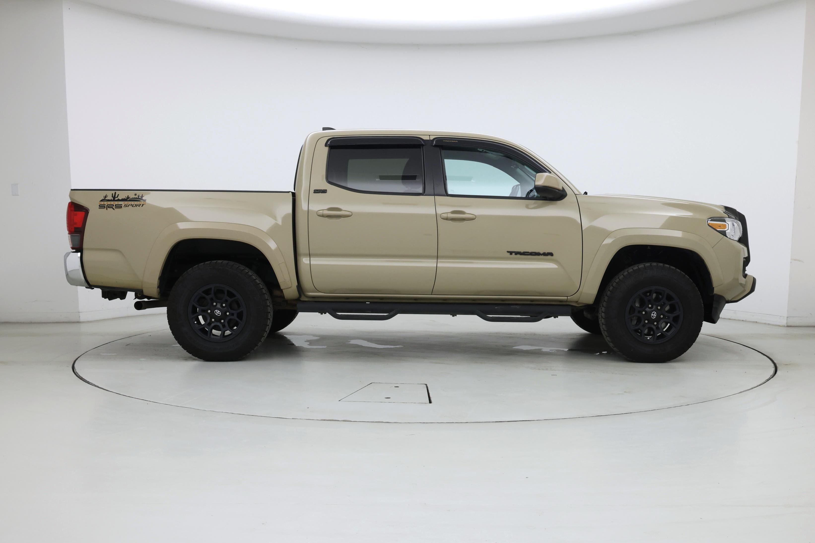 Thumbnail: 2019 Toyota Tacoma - 7