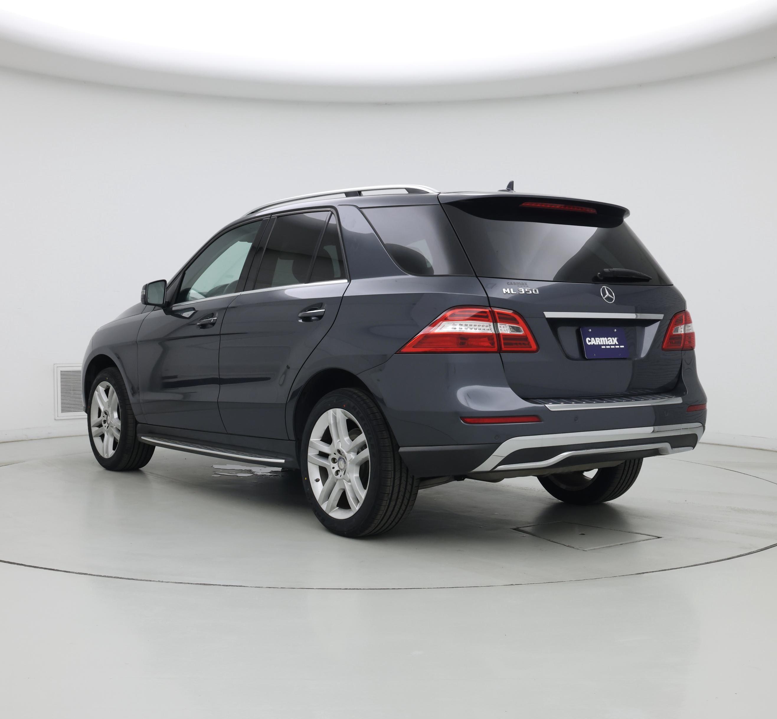 Thumbnail: 2015 Mercedes-Benz M-Class - 2